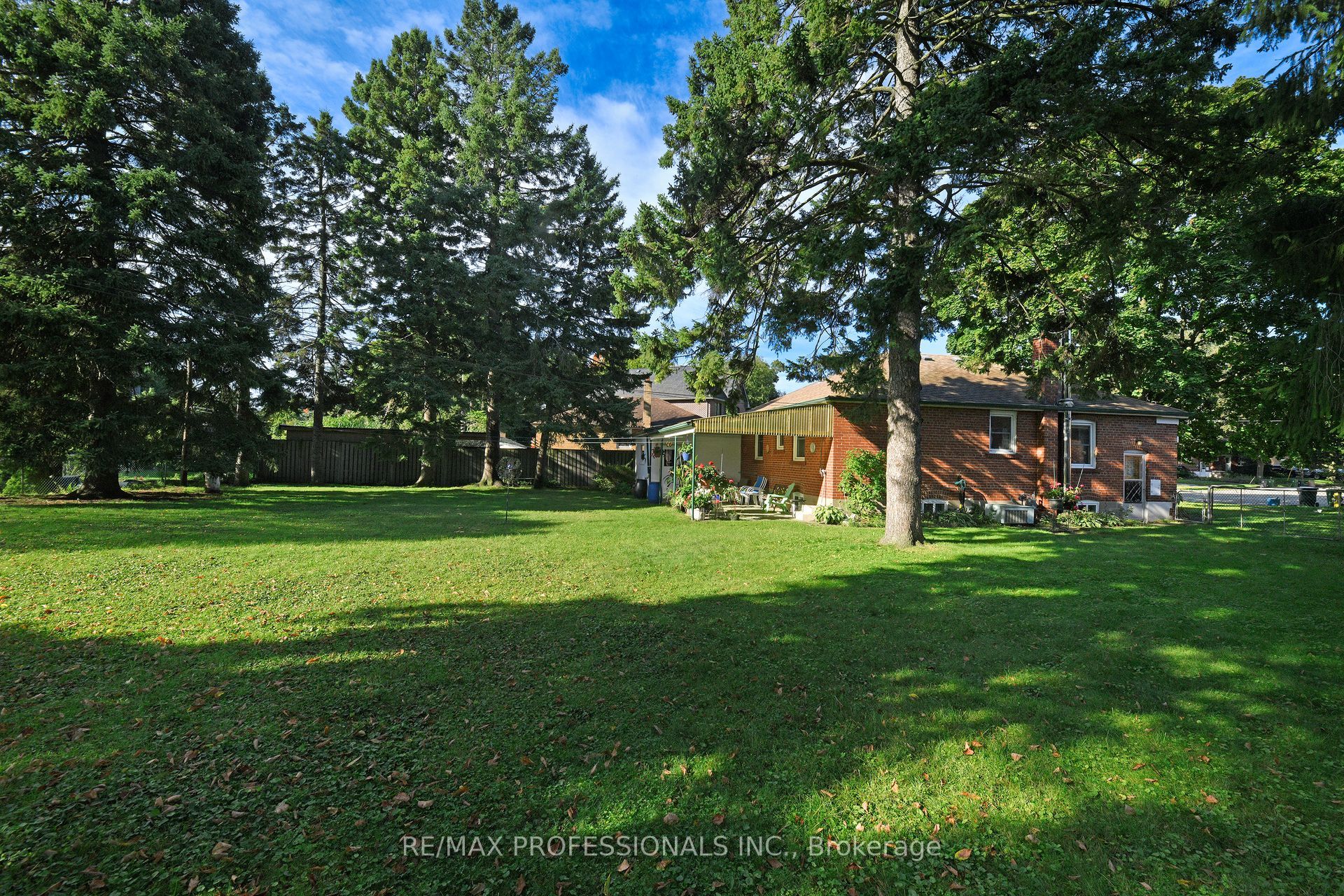 3 Sunset Avenue