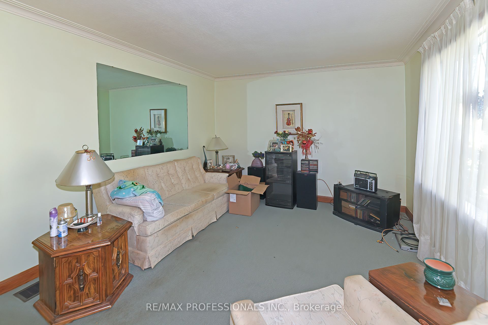 3 Sunset Avenue