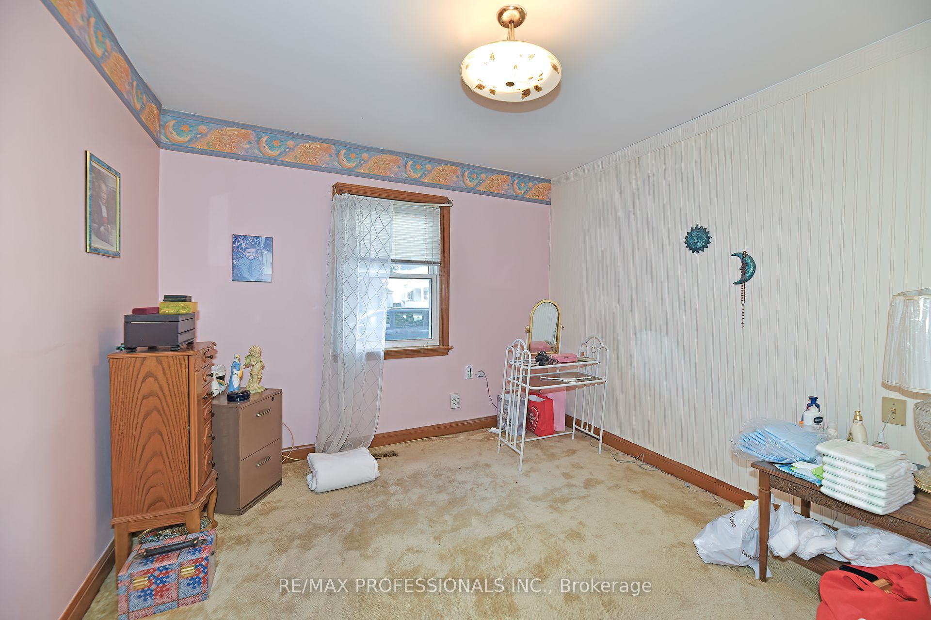 3 Sunset Avenue