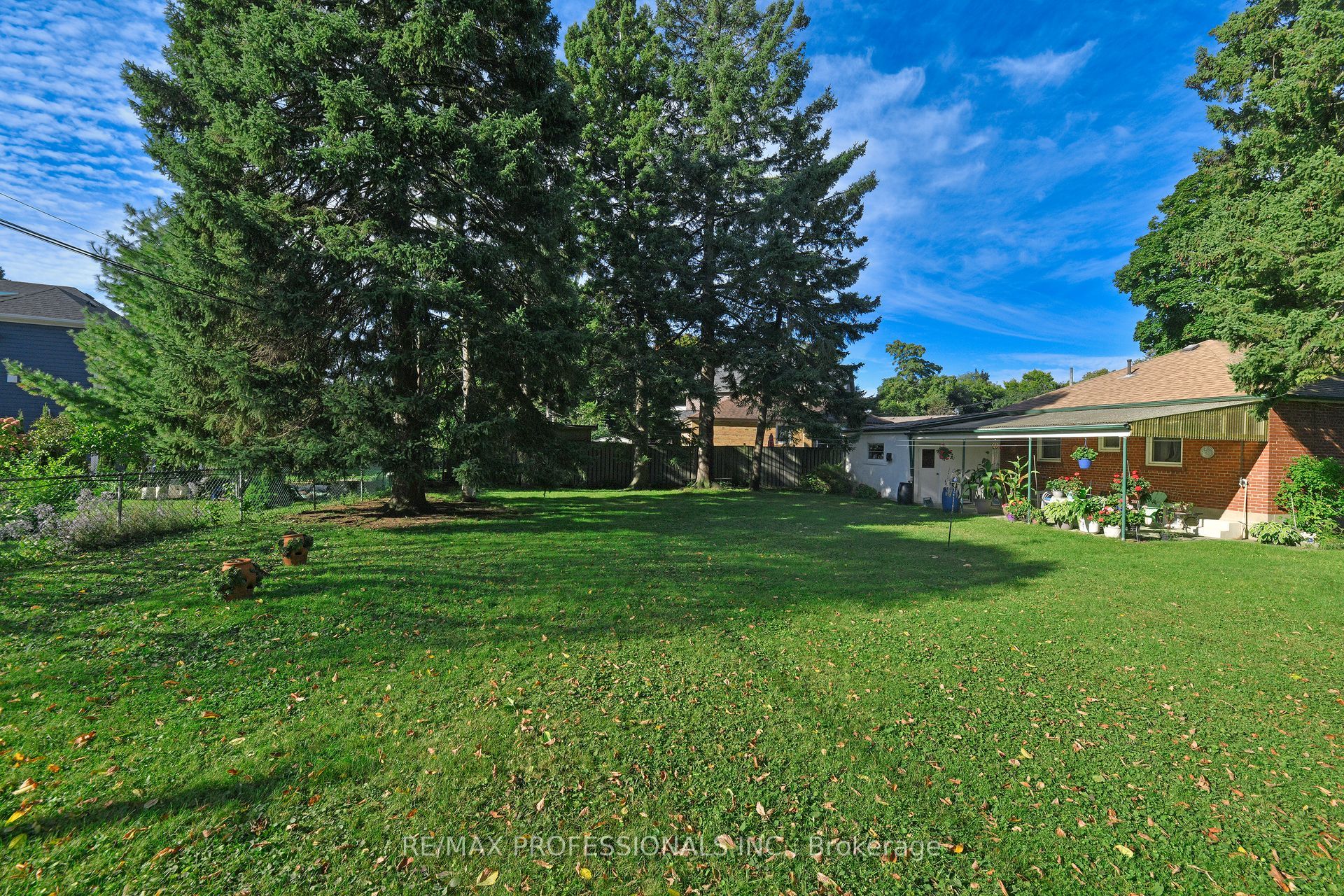 3 Sunset Avenue