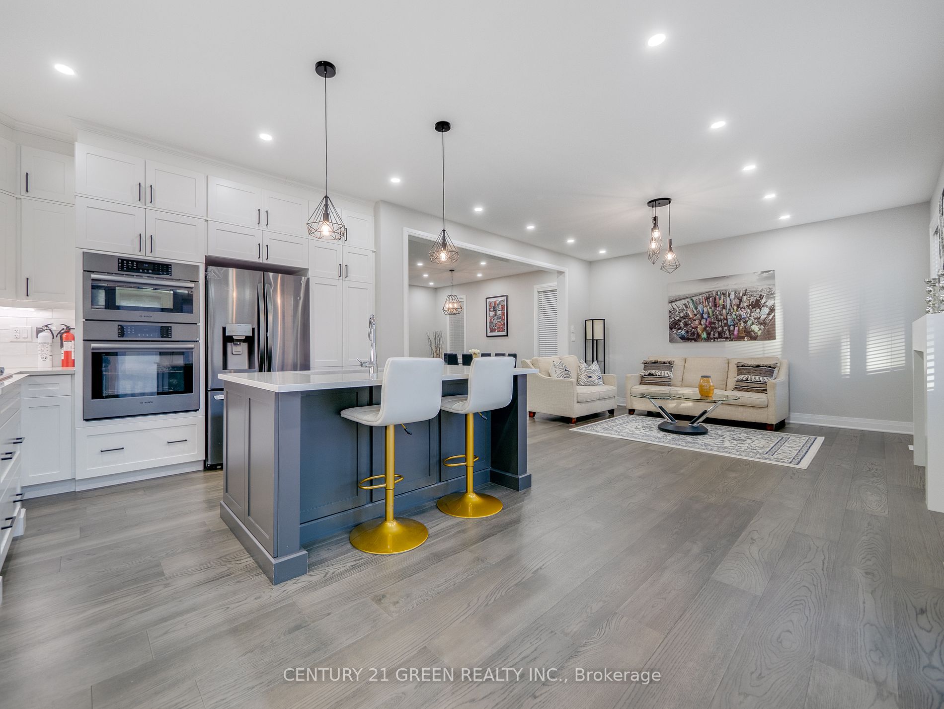 1586 Severn Drive