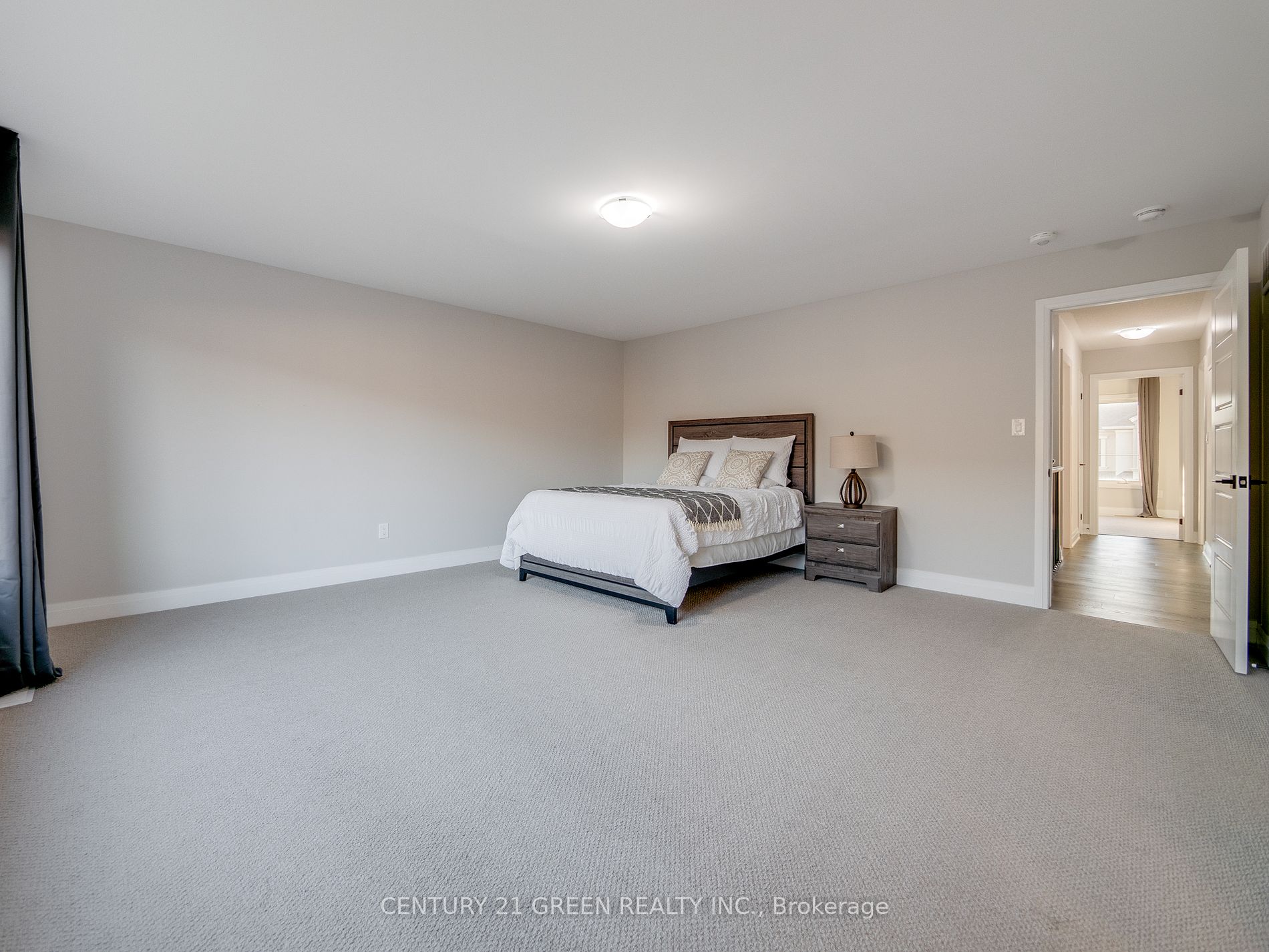 1586 Severn Drive