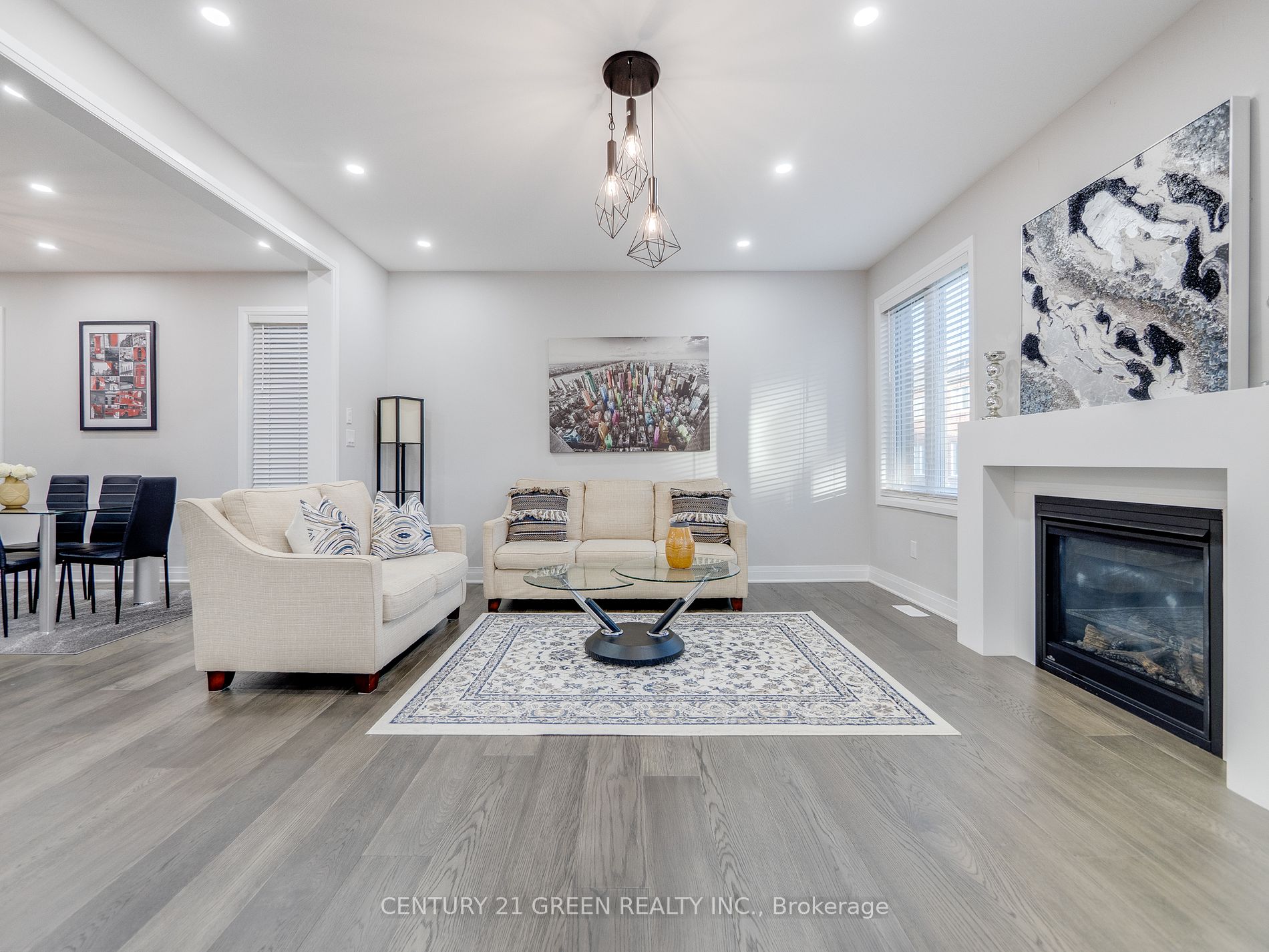 1586 Severn Drive