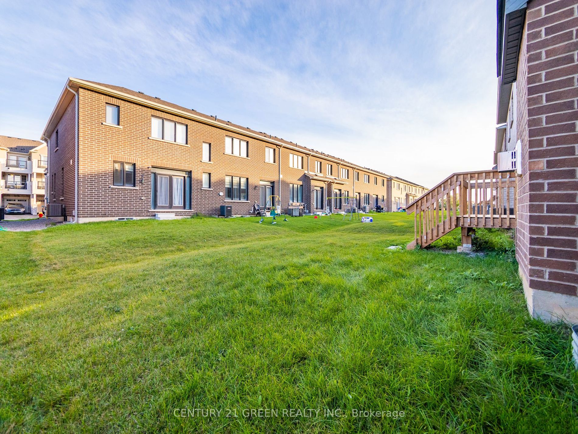 1586 Severn Drive