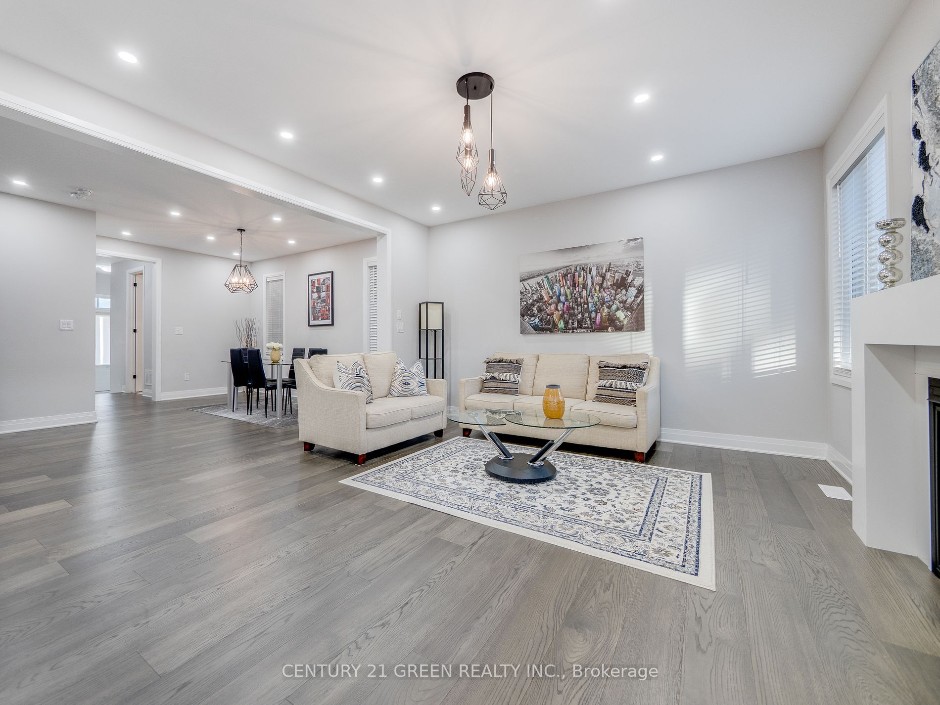 1586 Severn Drive