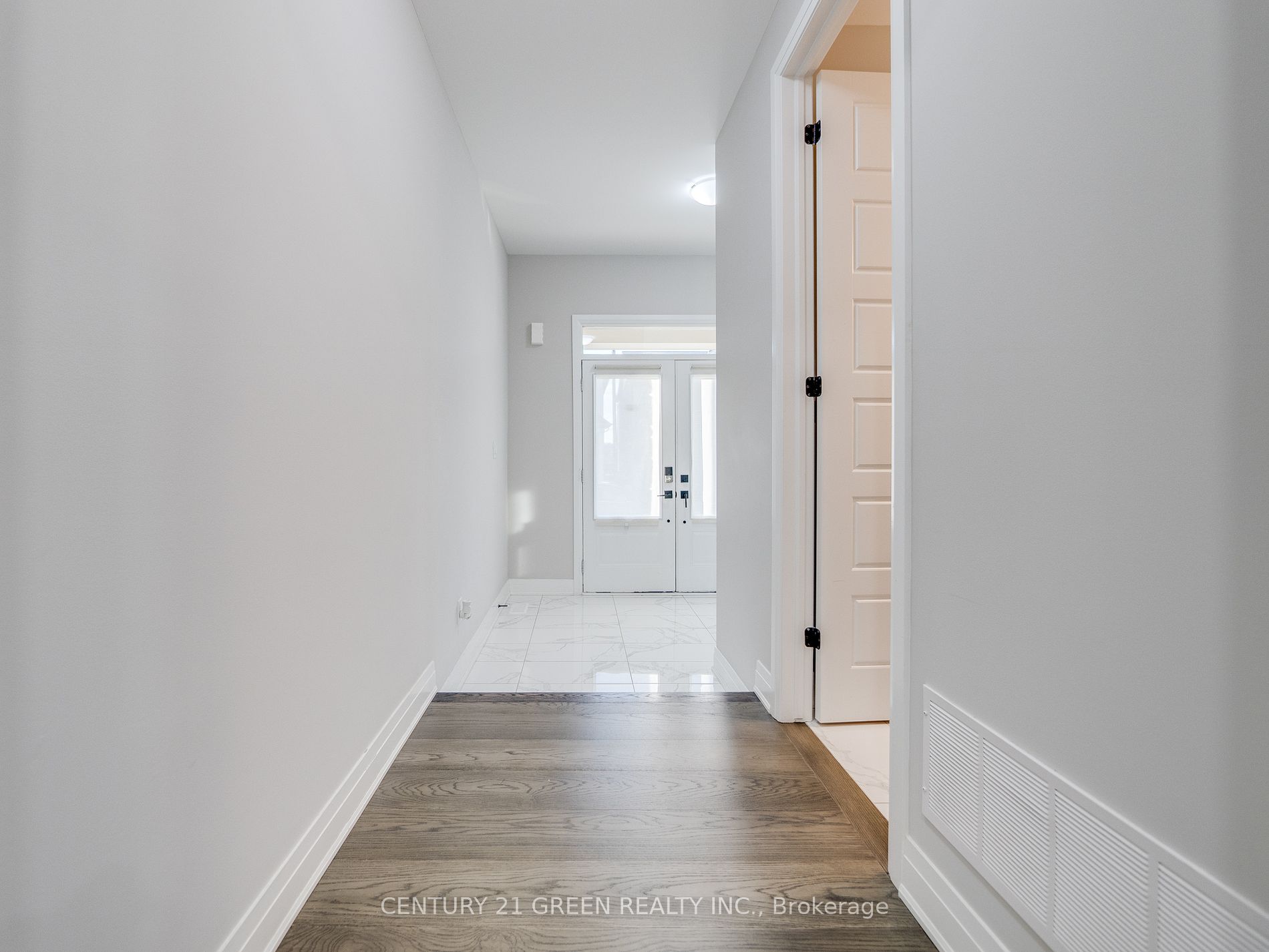 1586 Severn Drive