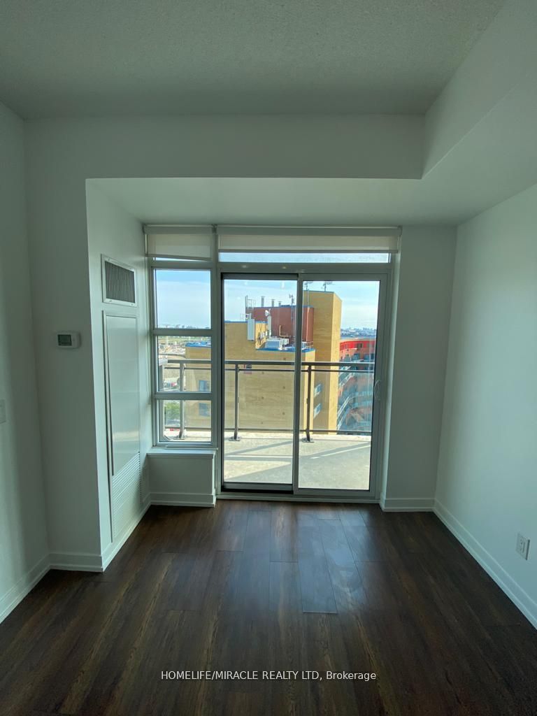 840 Queens Plate Drive #312