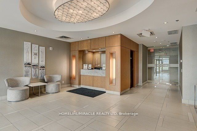 840 Queens Plate Drive #312