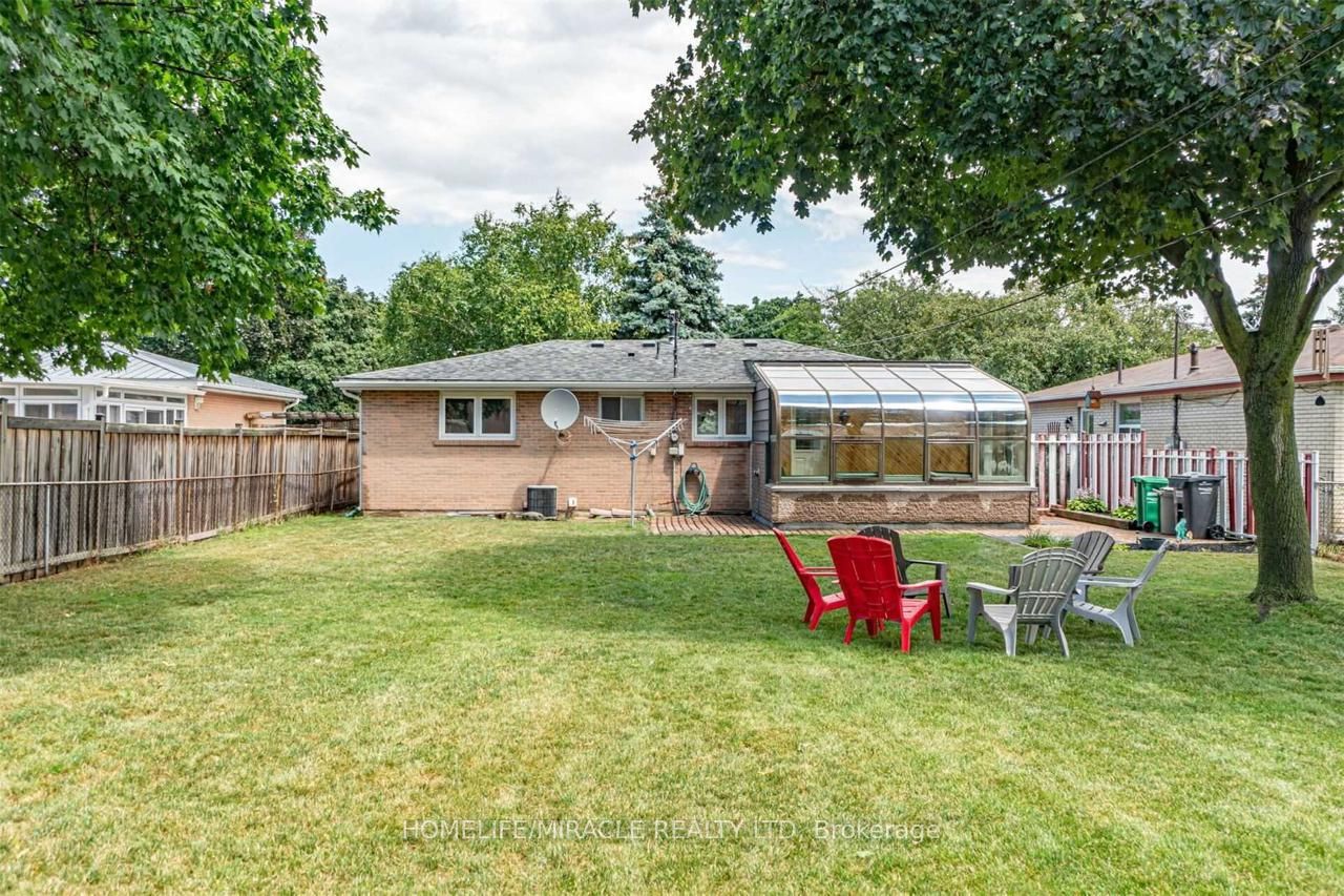 59 Brentwood Drive
