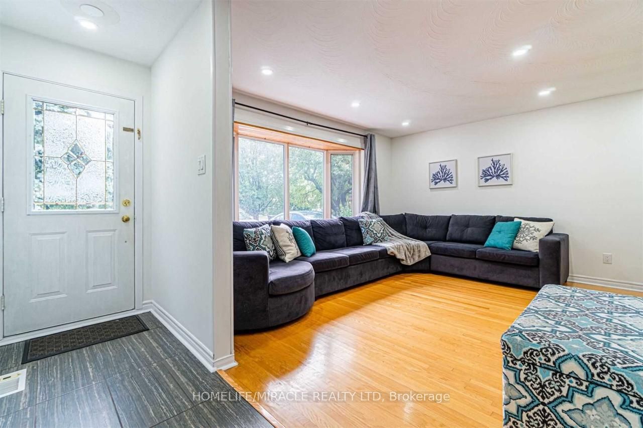 59 Brentwood Drive