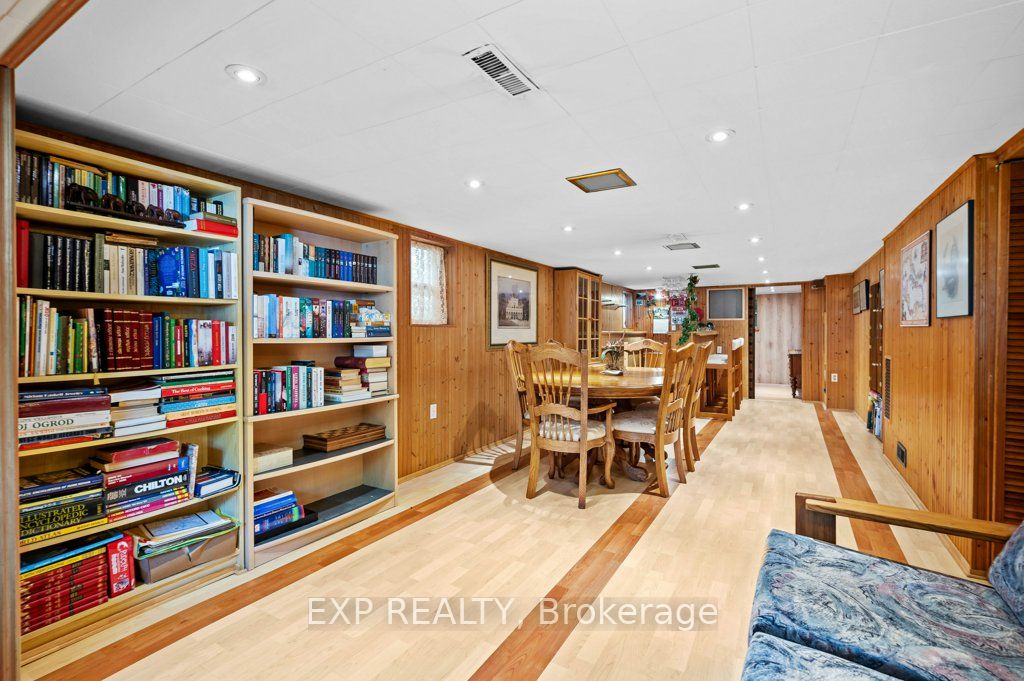 27 Stock Avenue