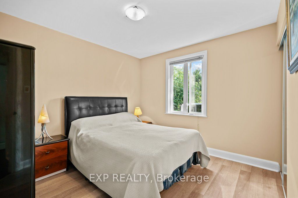 27 Stock Avenue