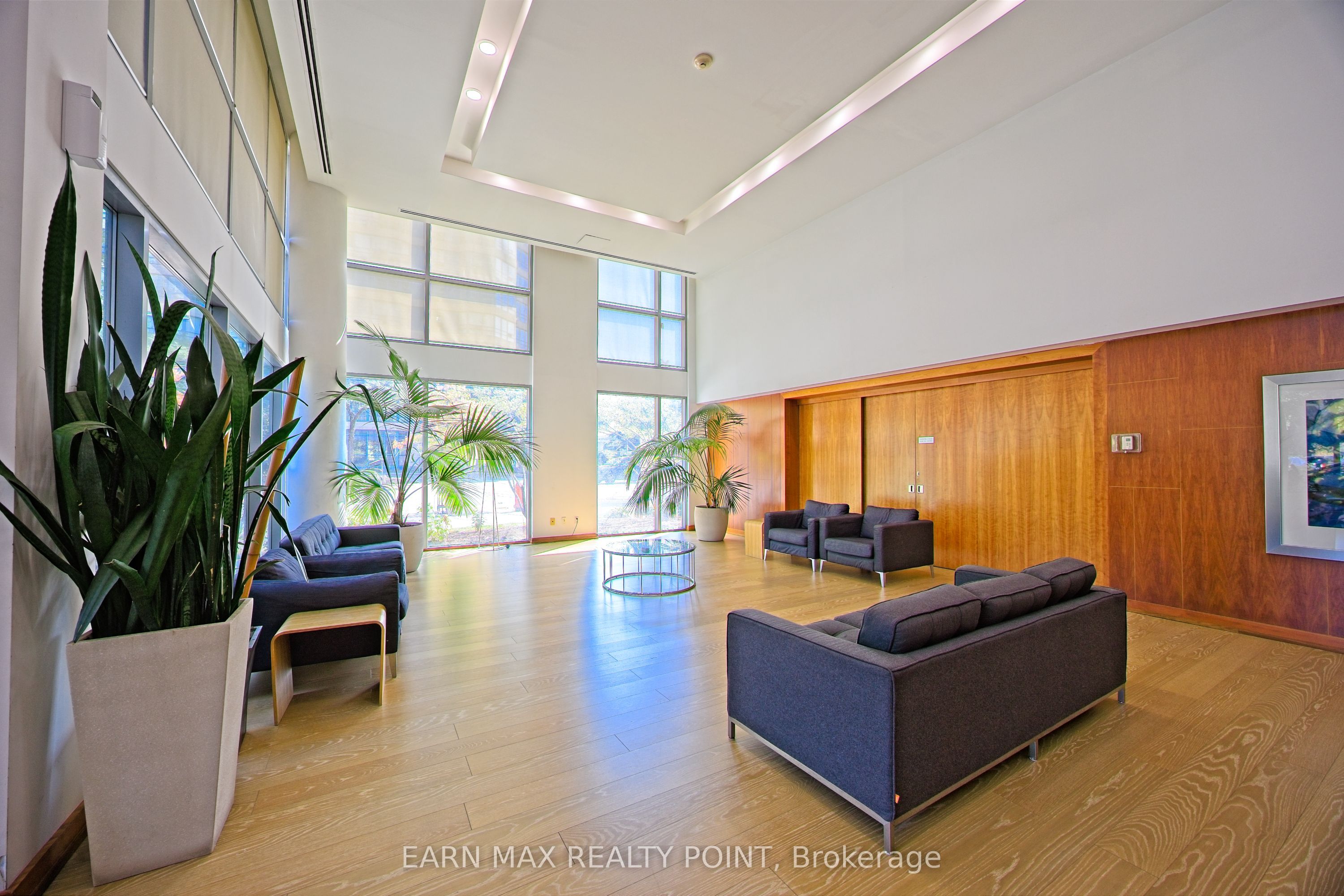 225 Webb Drive #2210
