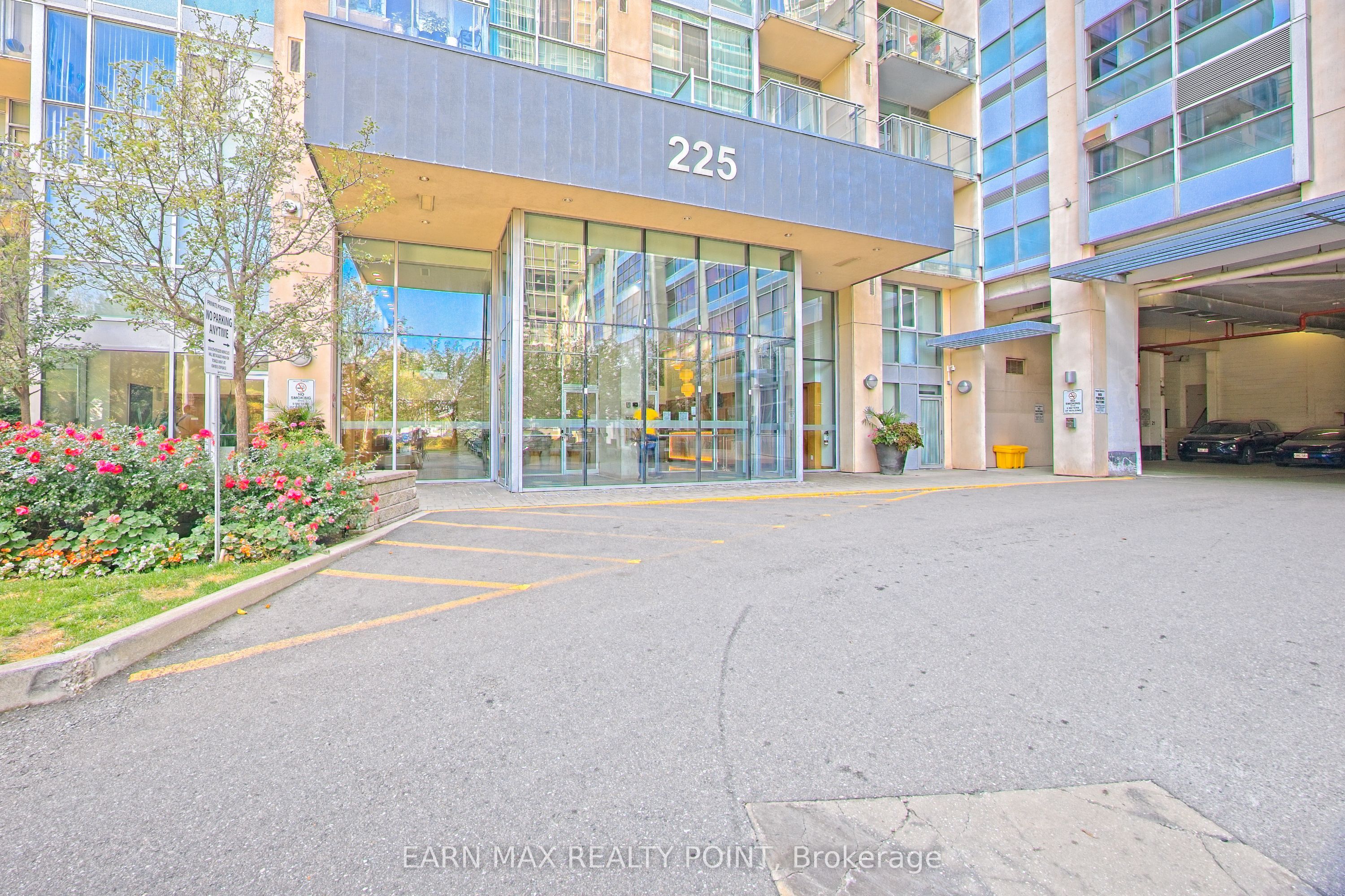 225 Webb Drive #2210