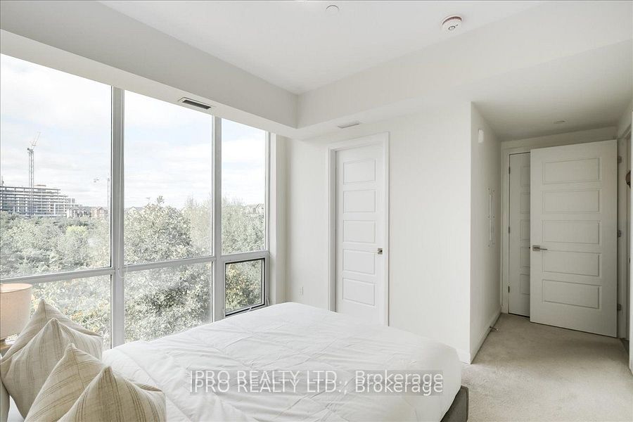 3028 Creekshore Common, #111