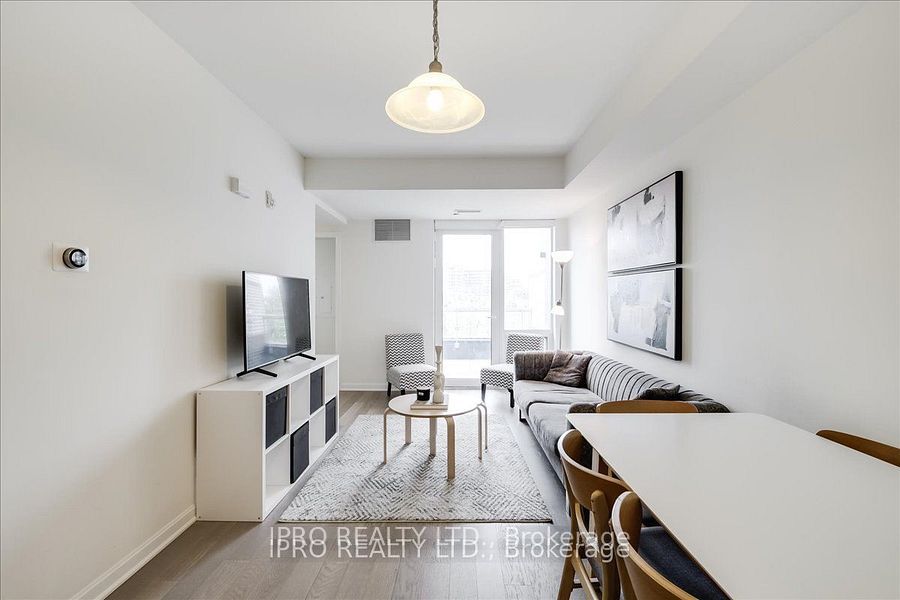 3028 Creekshore Common, #111
