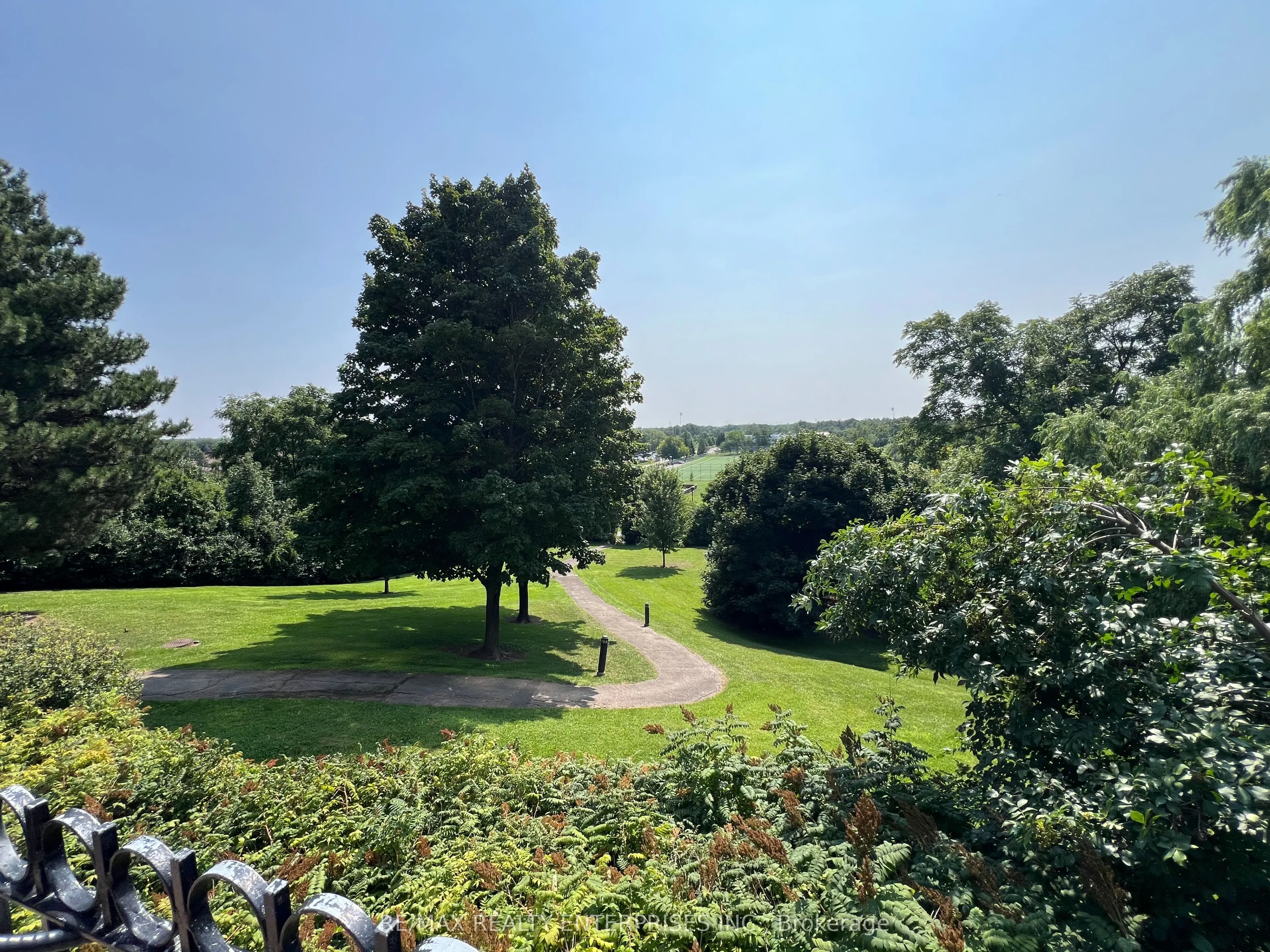 880 Dundas Street W, #202