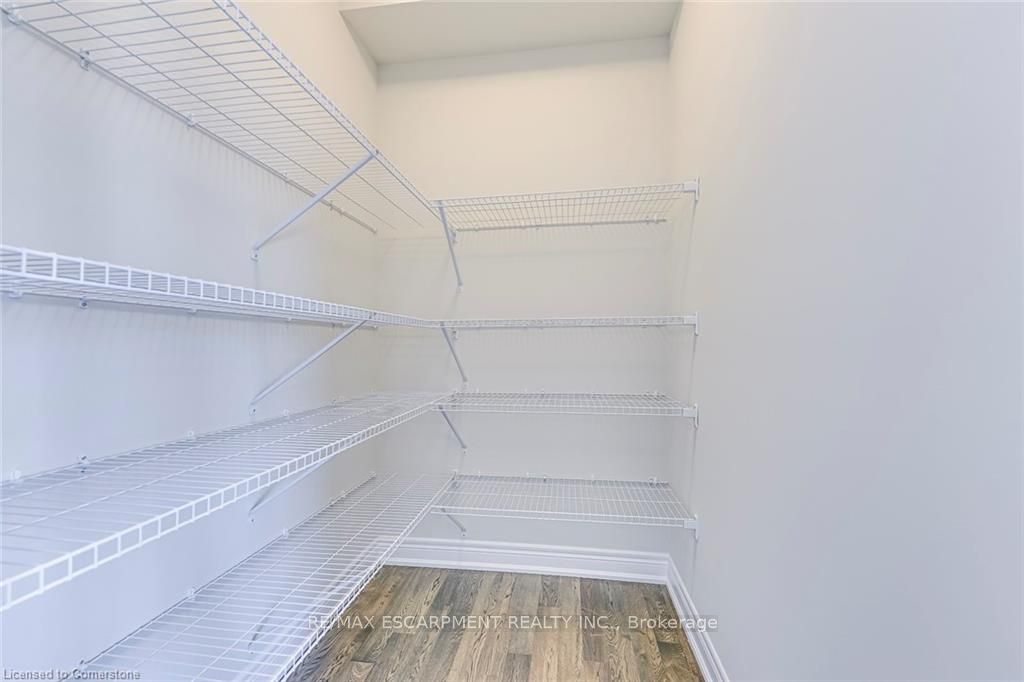2273 Turnberry Road, #8