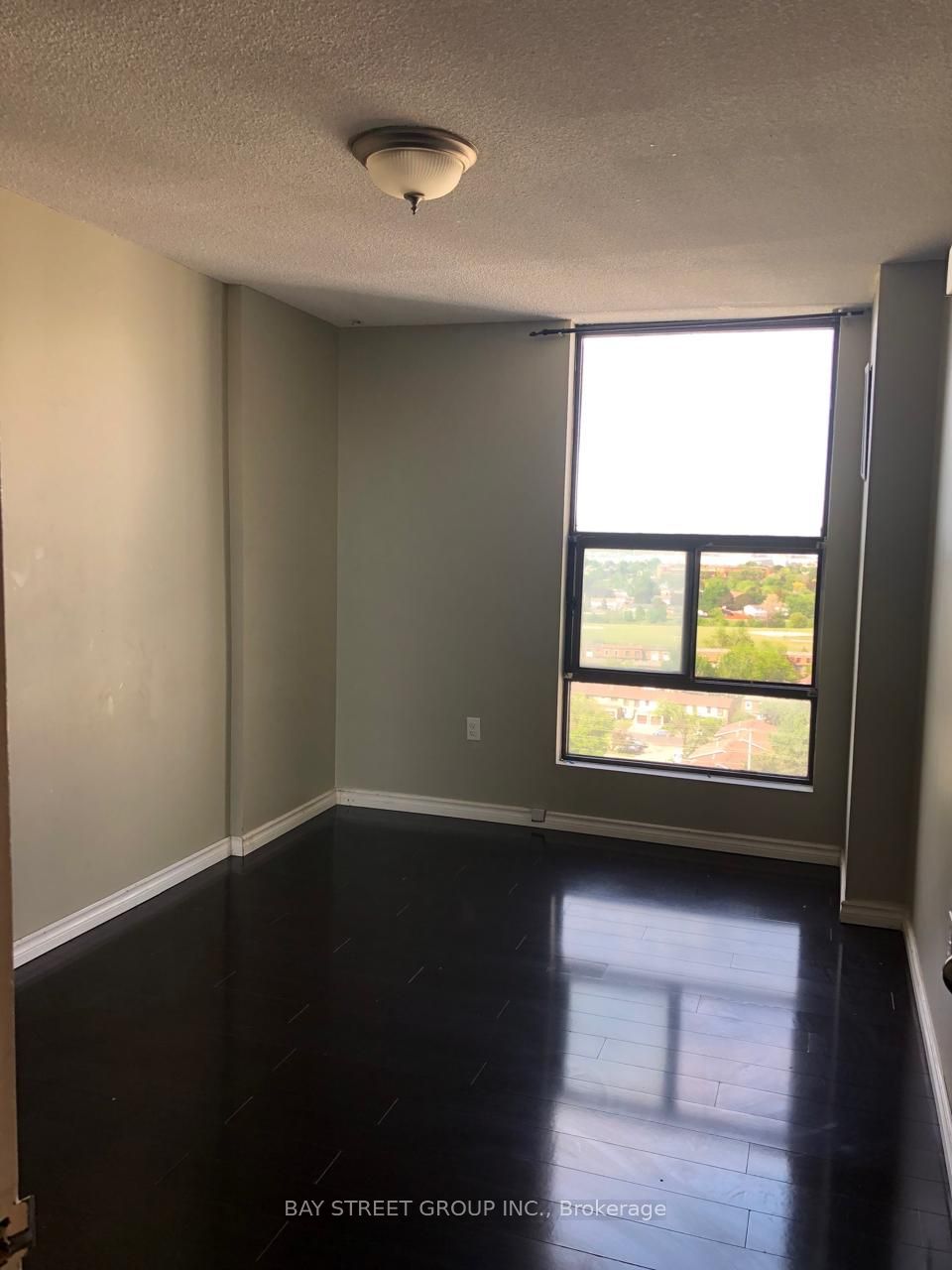 17 Knightsbridge Road, #1803