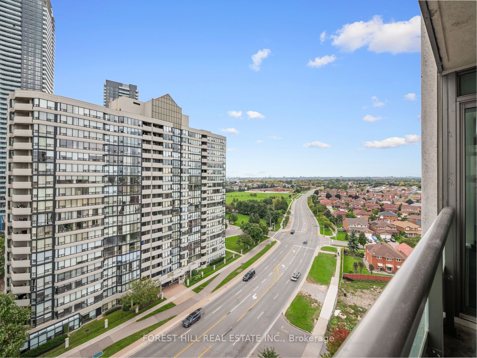 335 Rathburn Road W #1510