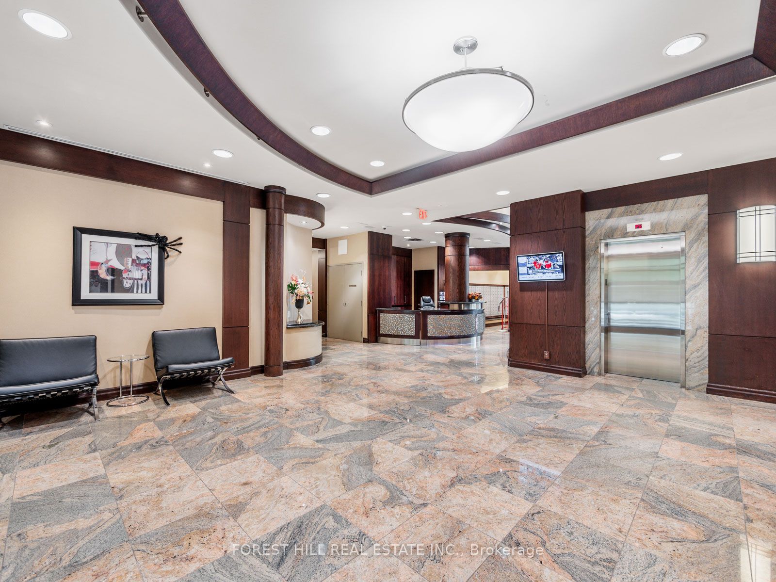 335 Rathburn Road W #1510