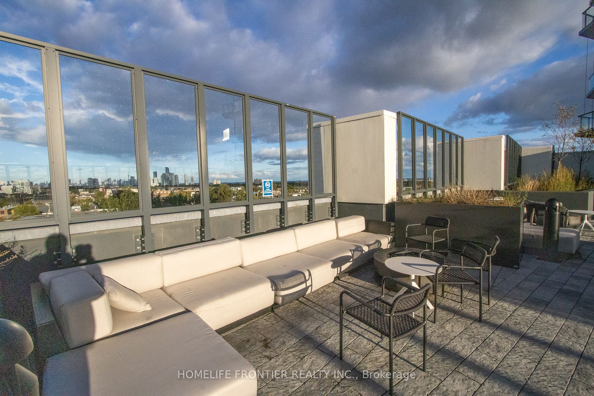 36 Zorra Street #211