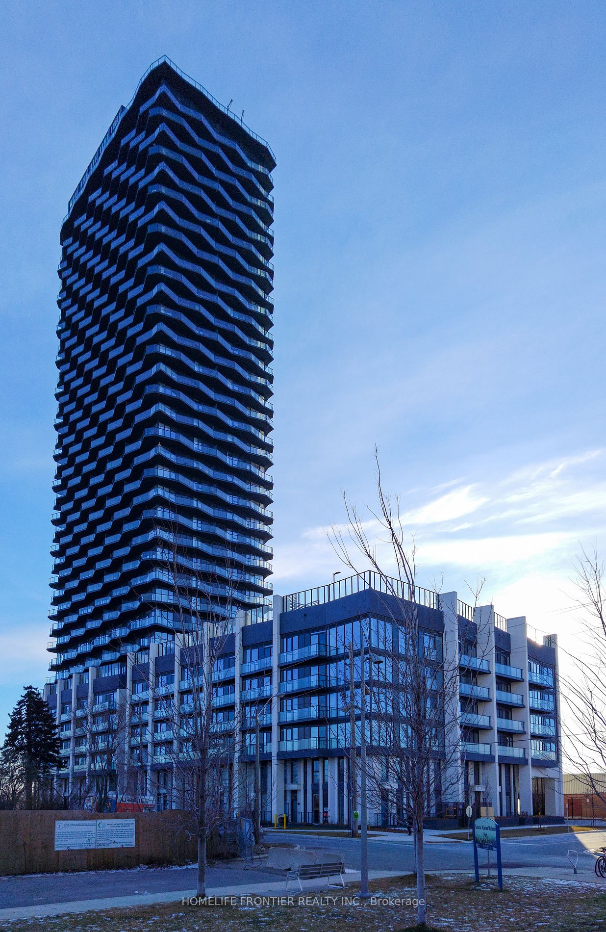36 Zorra Street #211