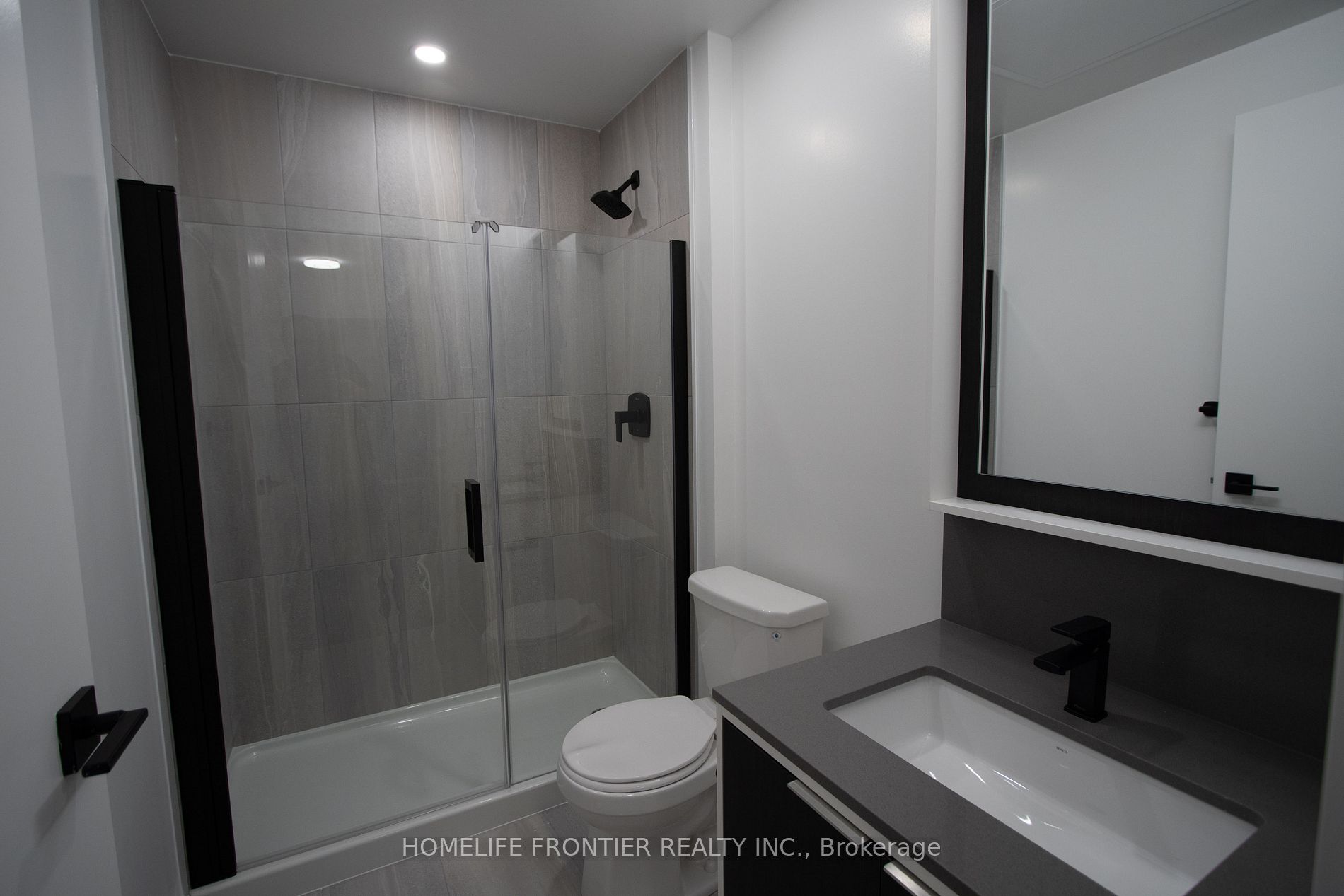 36 Zorra Street #211