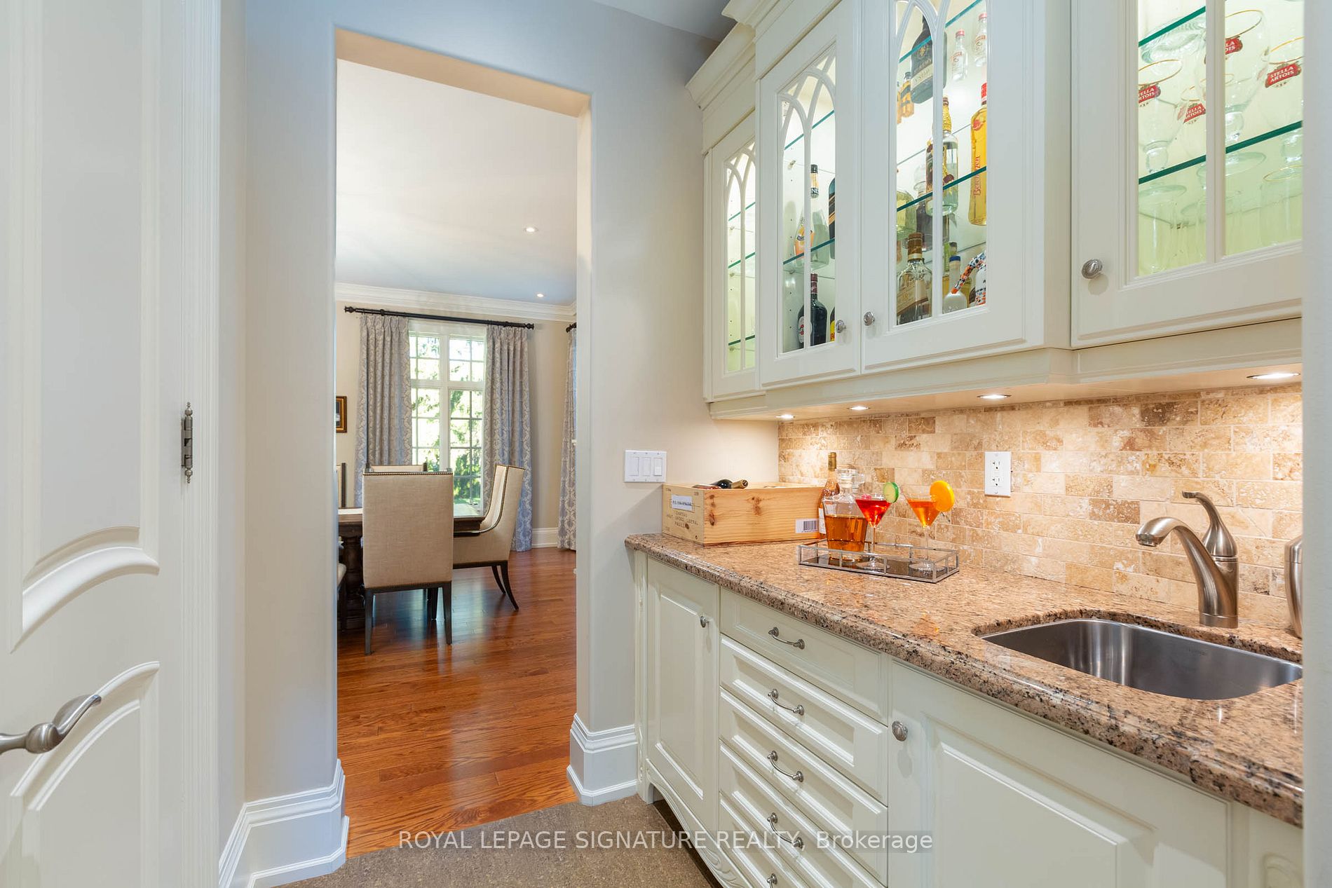 1161 Tecumseh Park Drive
