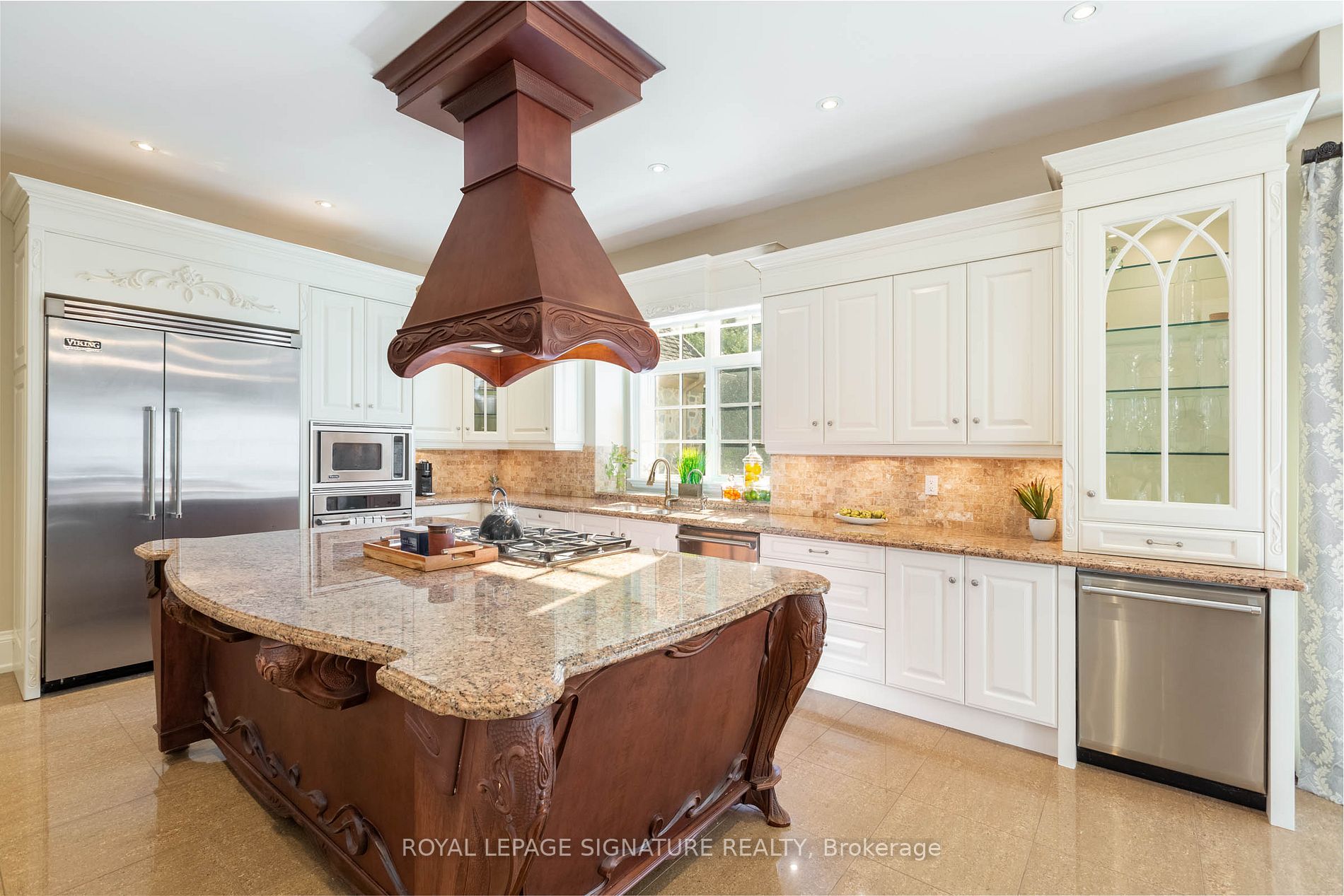 1161 Tecumseh Park Drive