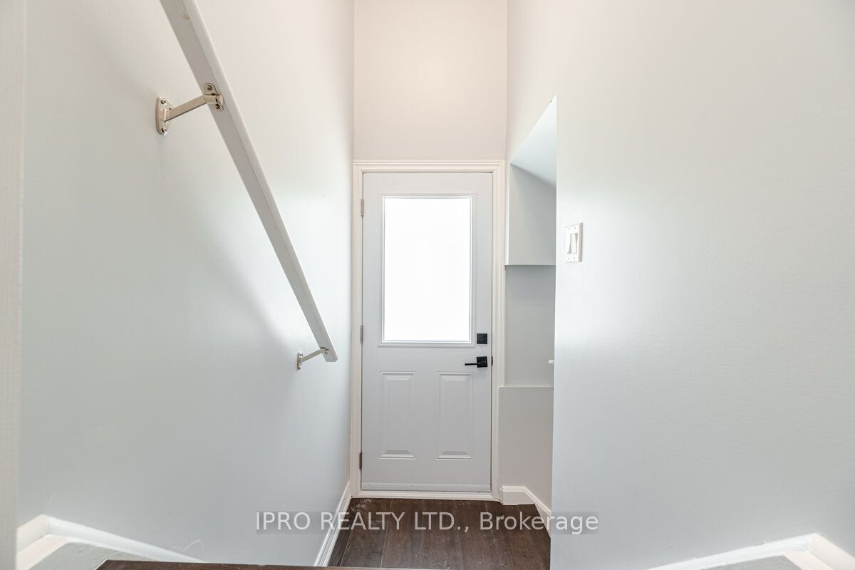 295 Sandwell Drive
