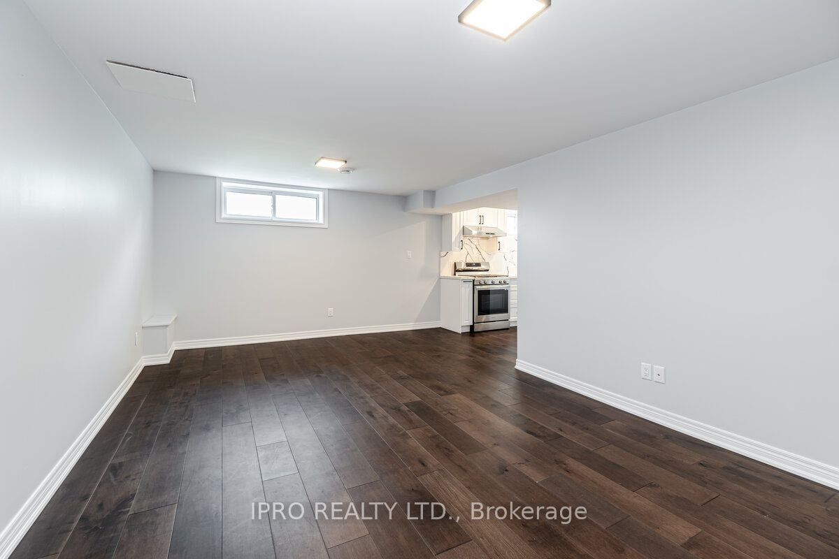295 Sandwell Drive