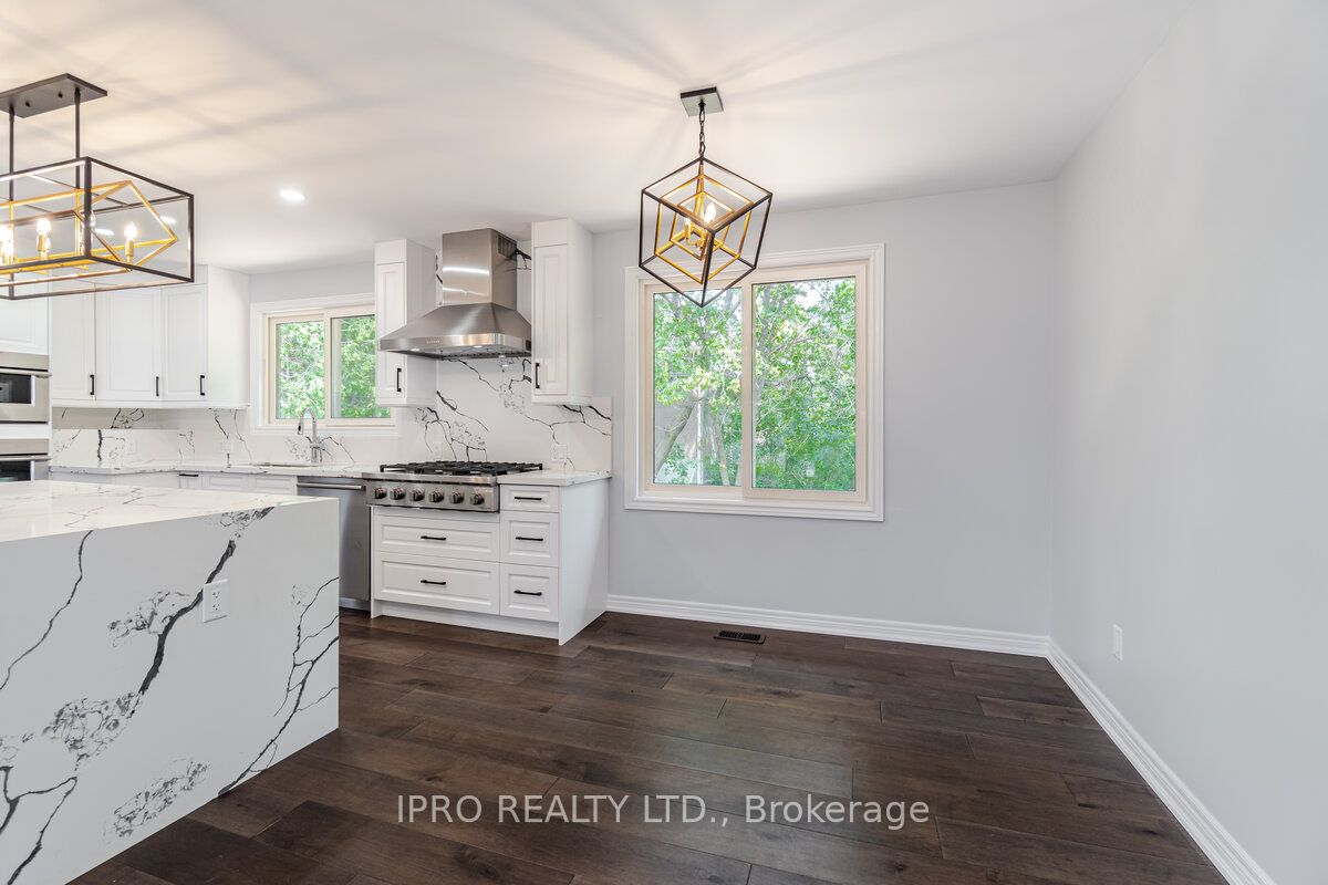 295 Sandwell Drive