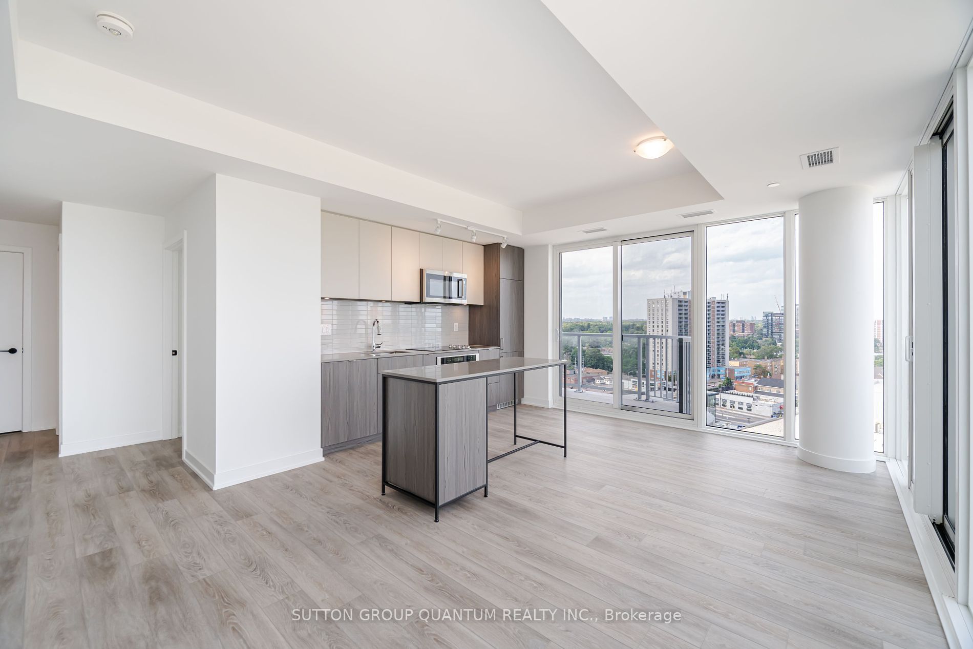 220 Missinnihe Way, #1305