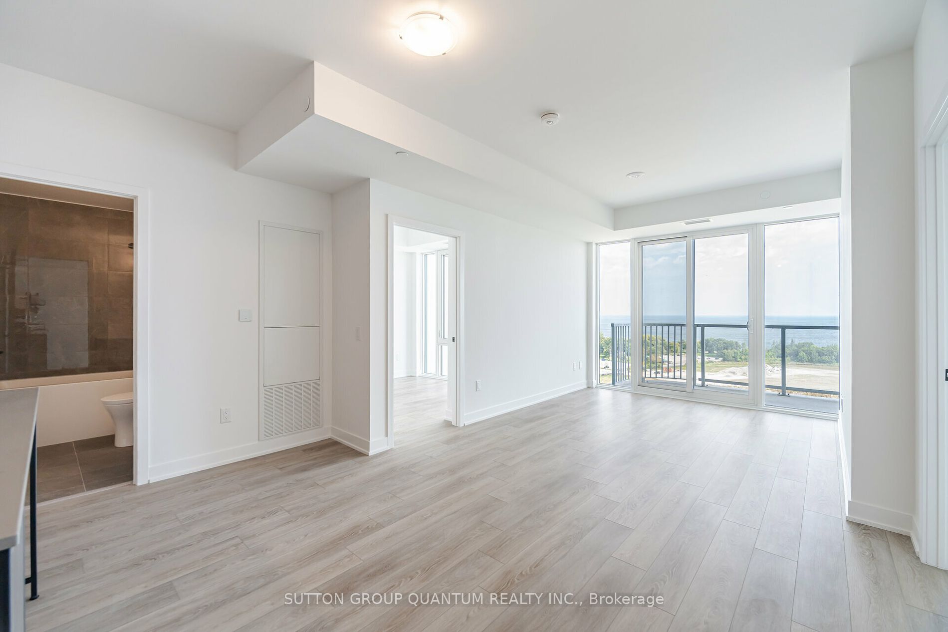220 Missinnihe Way, #1307