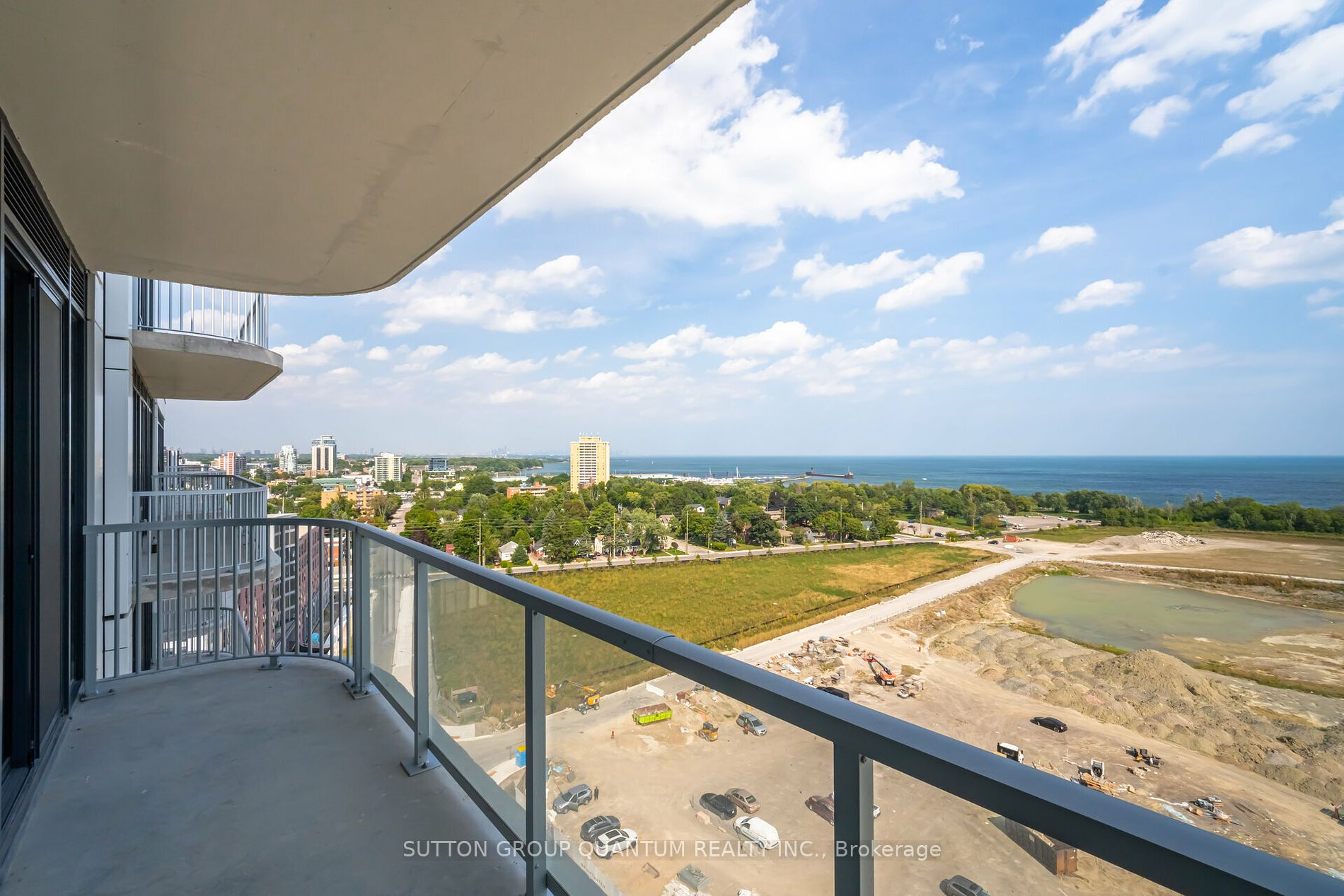 220 Missinnihe Way, #1307