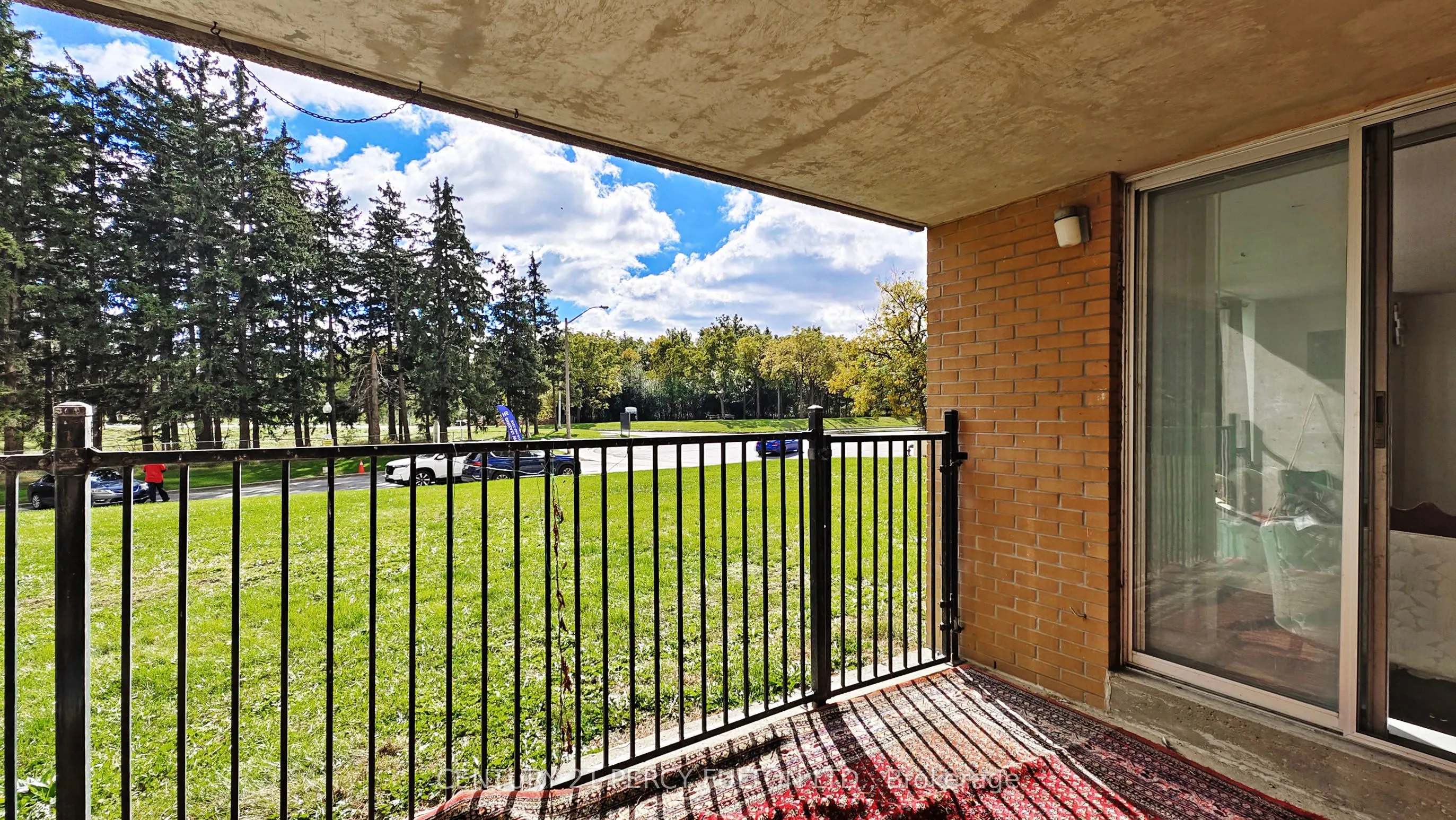 40 Panorama Court, #106