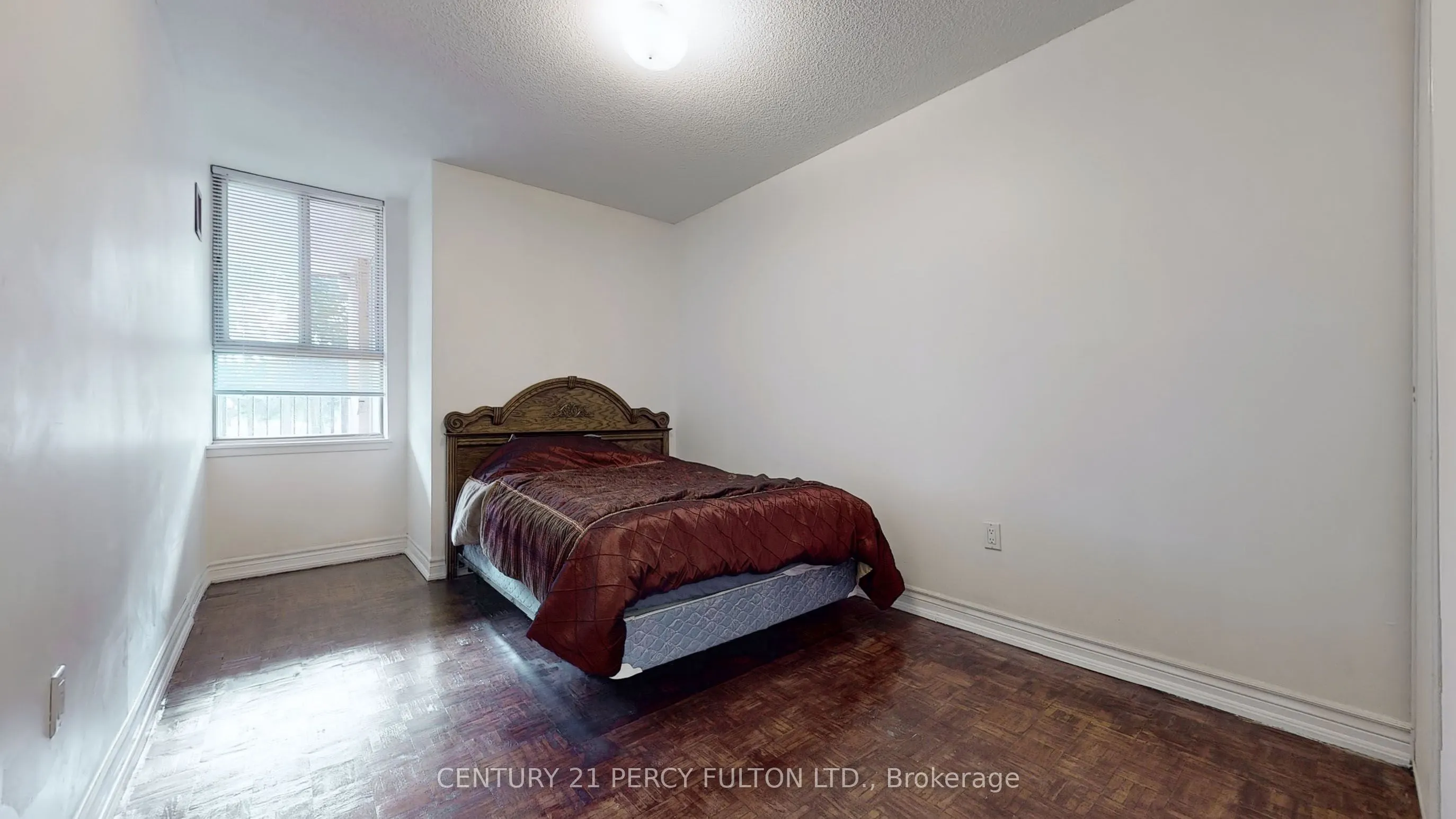 40 Panorama Court, #106