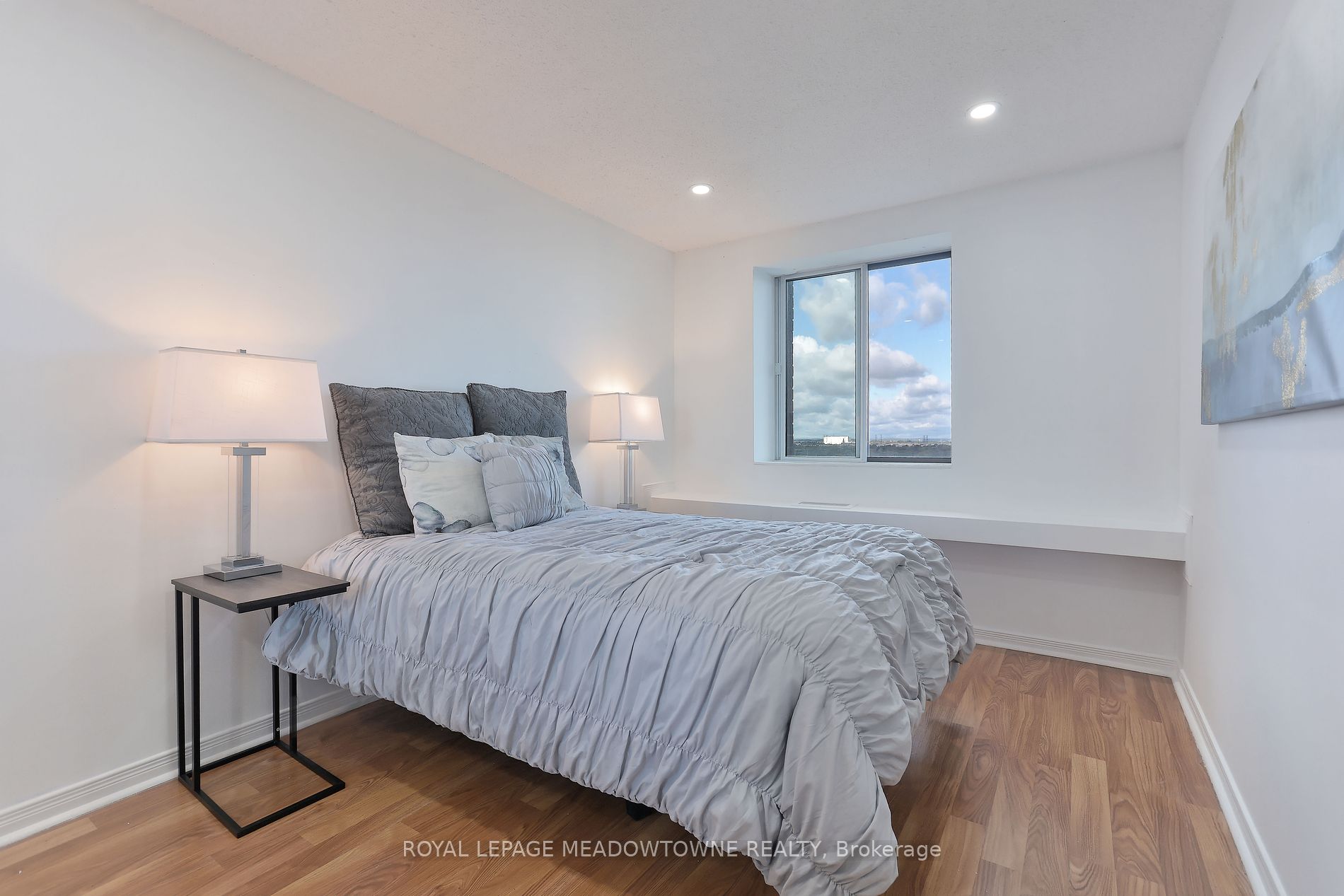 6720 Glen Erin Drive #1013