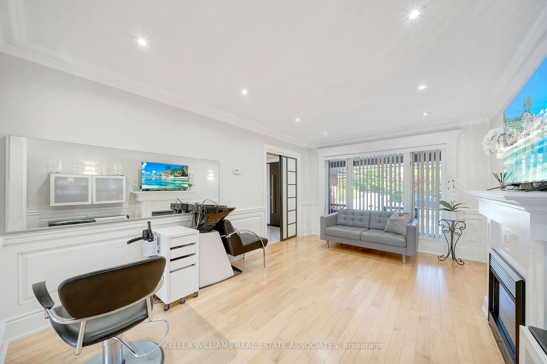 1414 Cawthra Road
