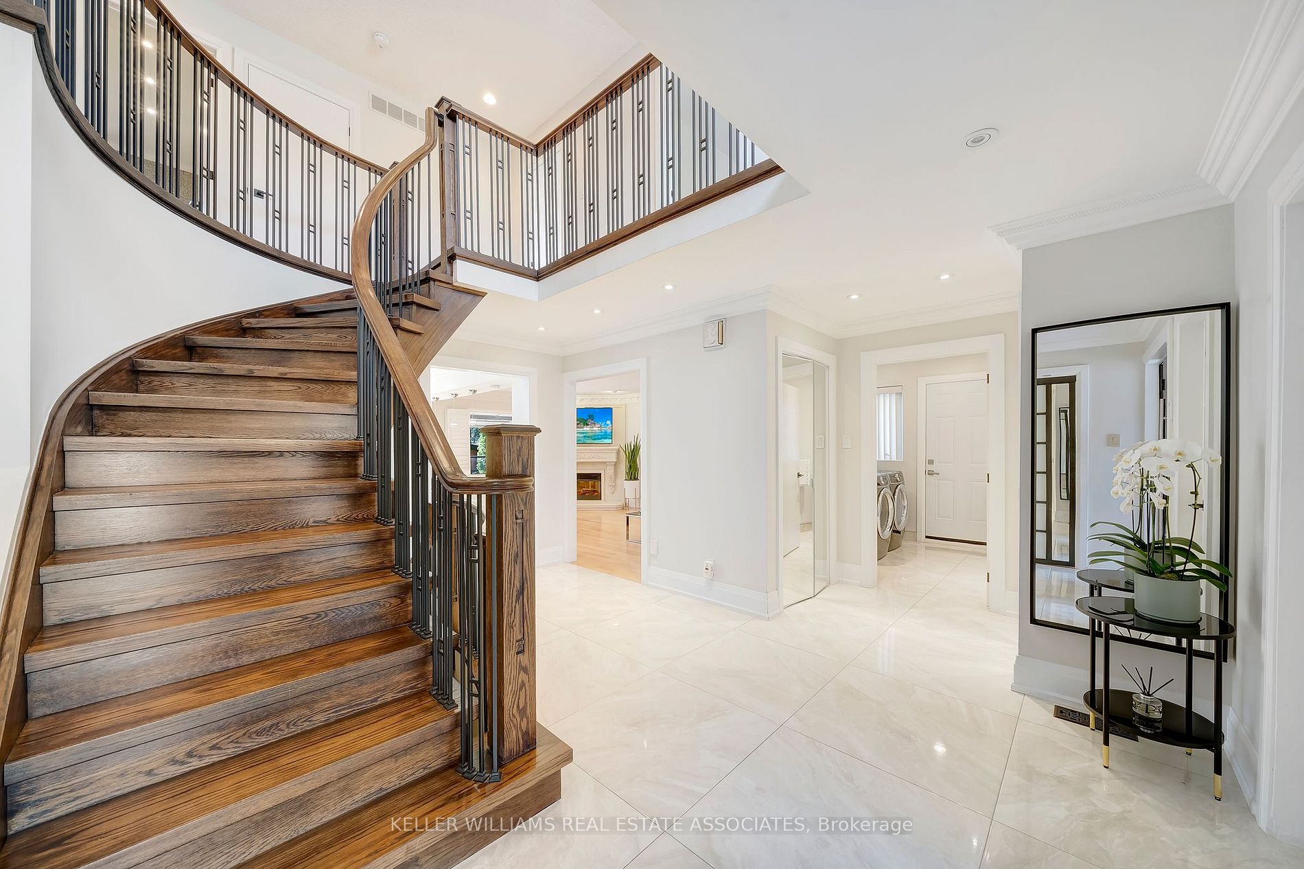 1414 Cawthra Road
