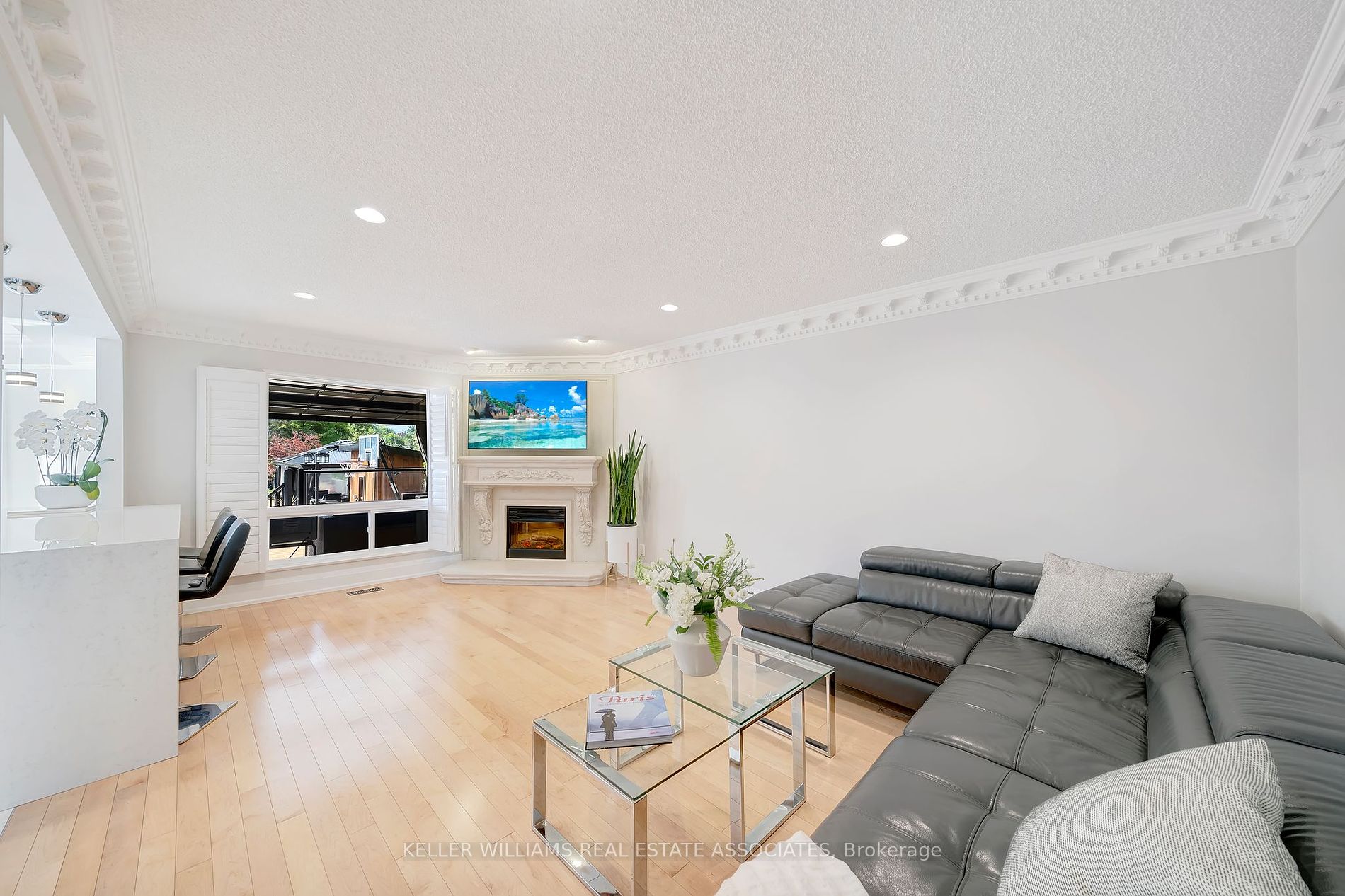 1414 Cawthra Road
