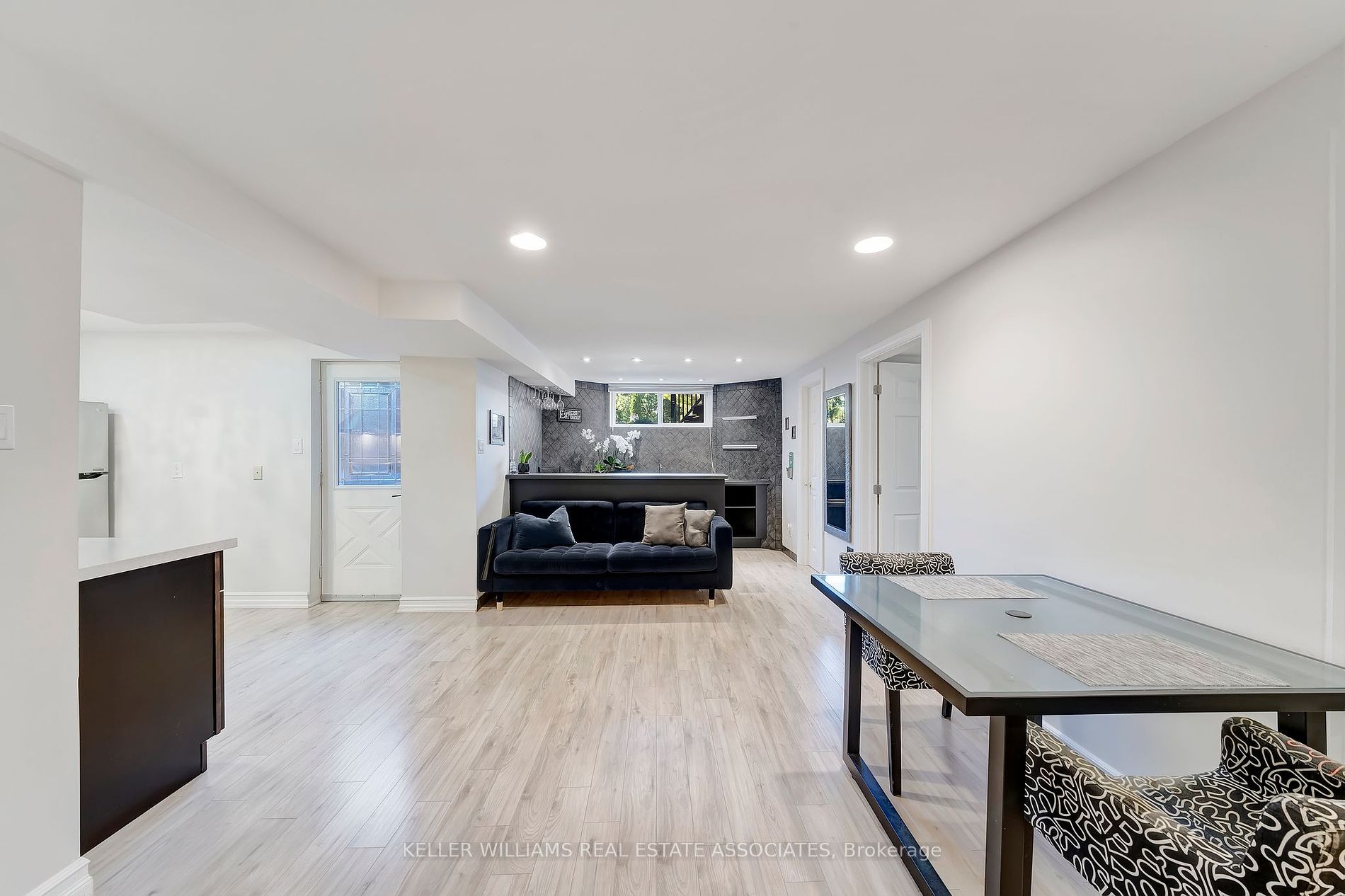 1414 Cawthra Road