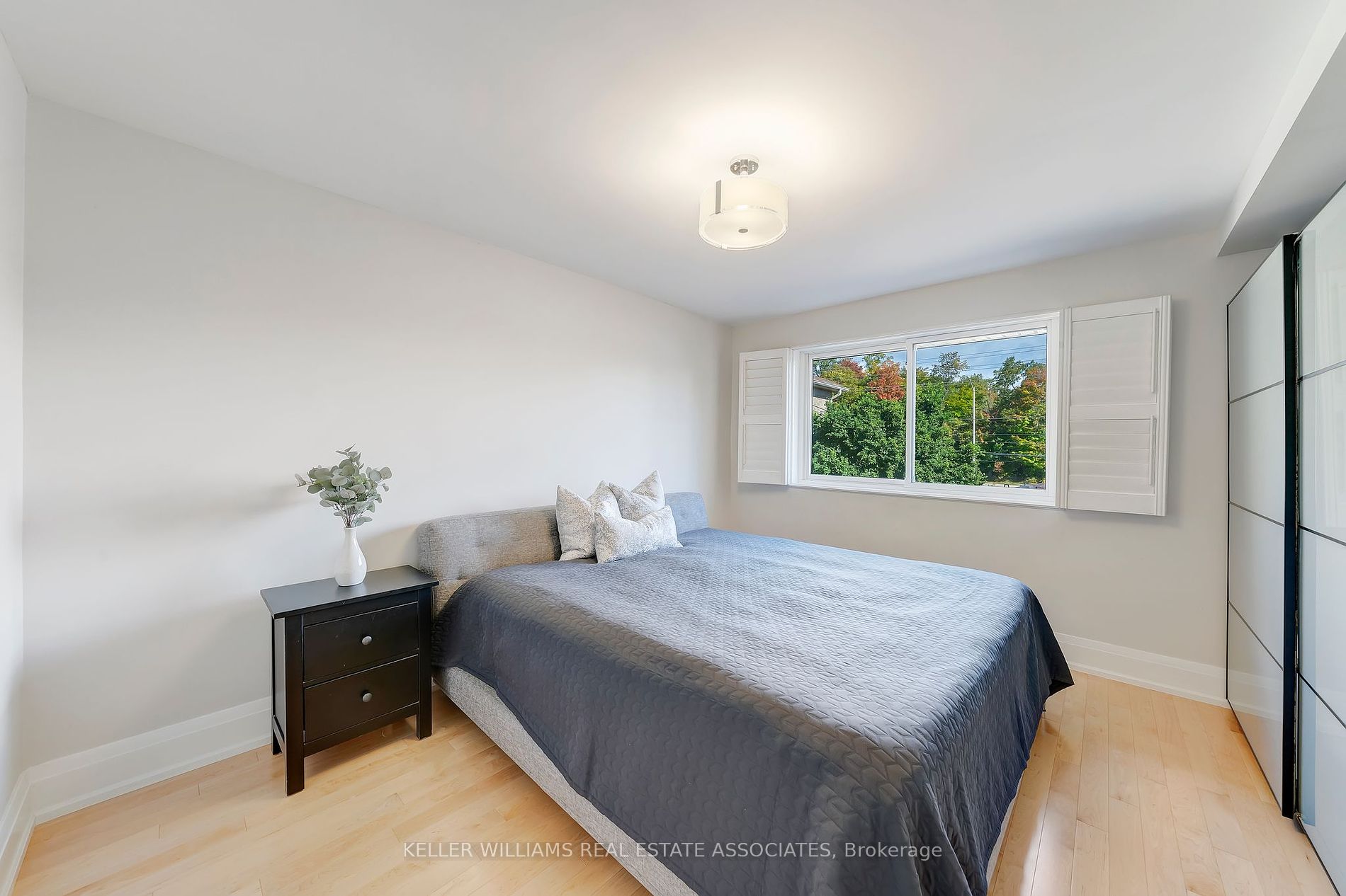 1414 Cawthra Road