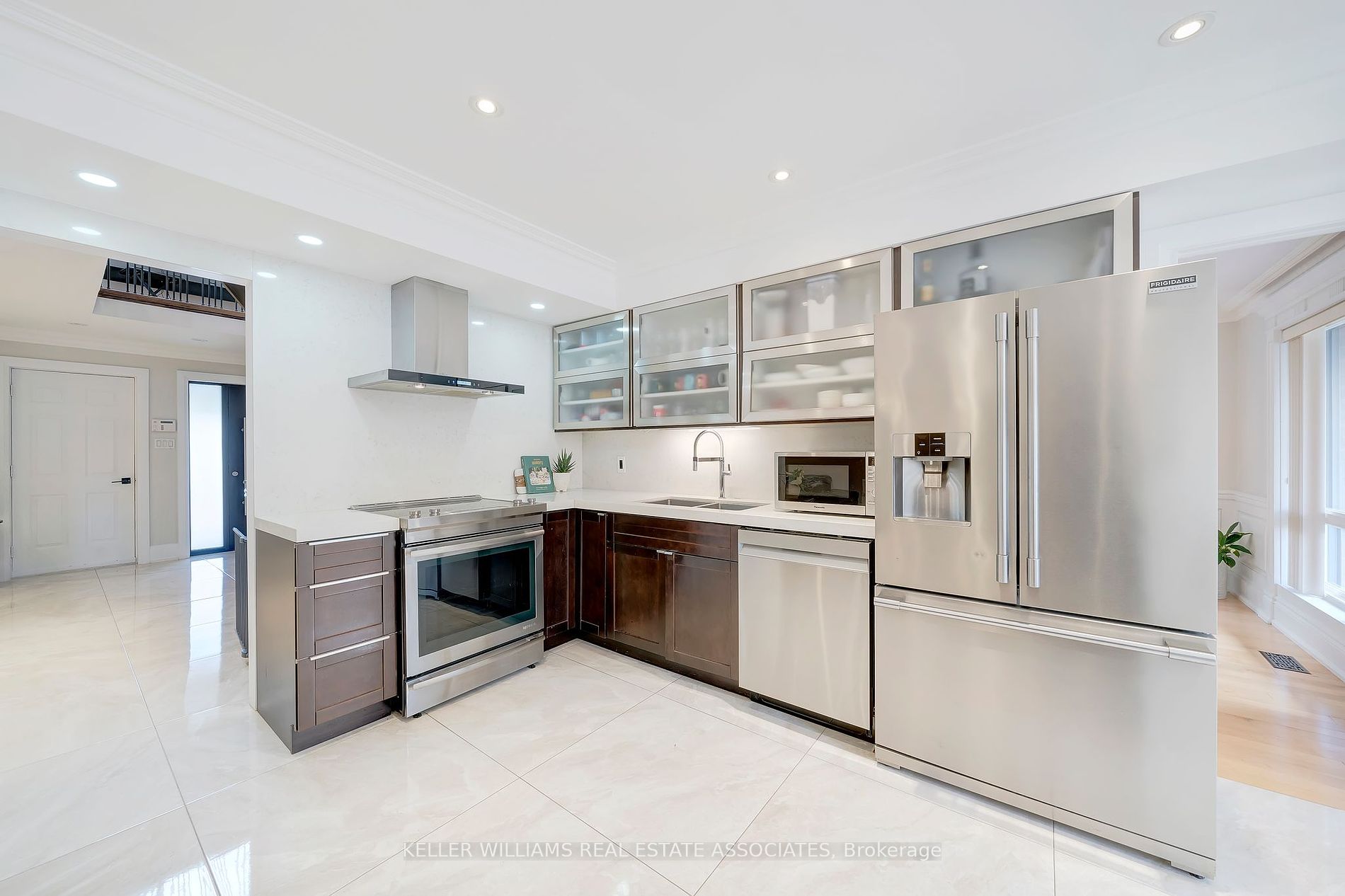 1414 Cawthra Road
