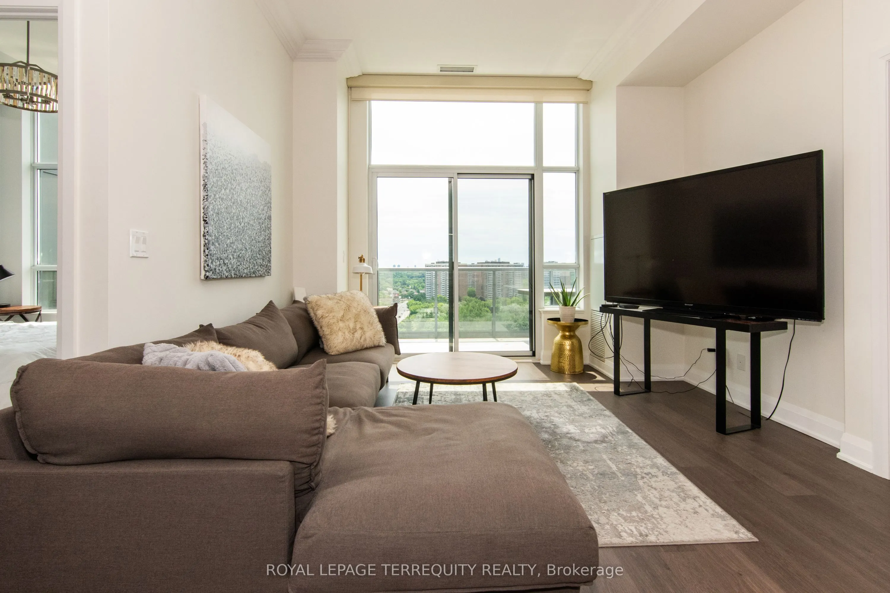 35 Fontenay Court #1207