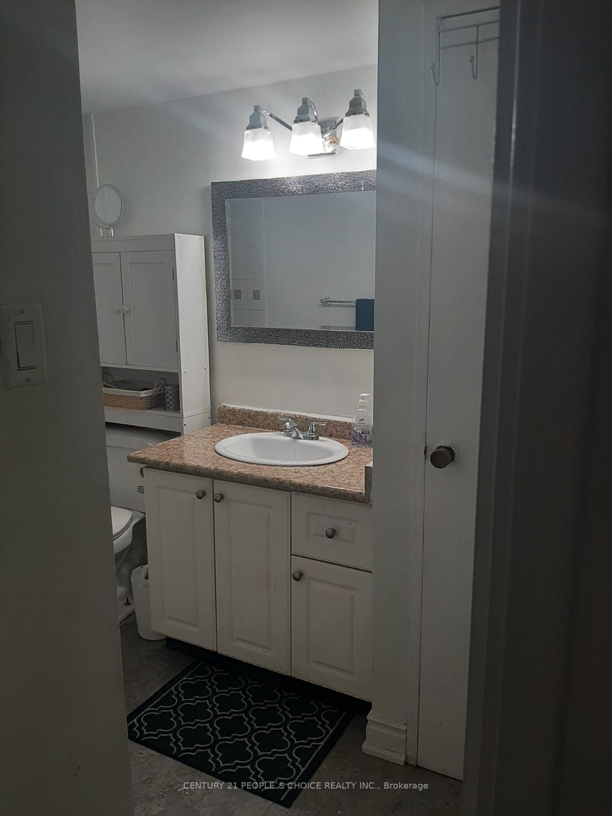 3390 Weston Road #902