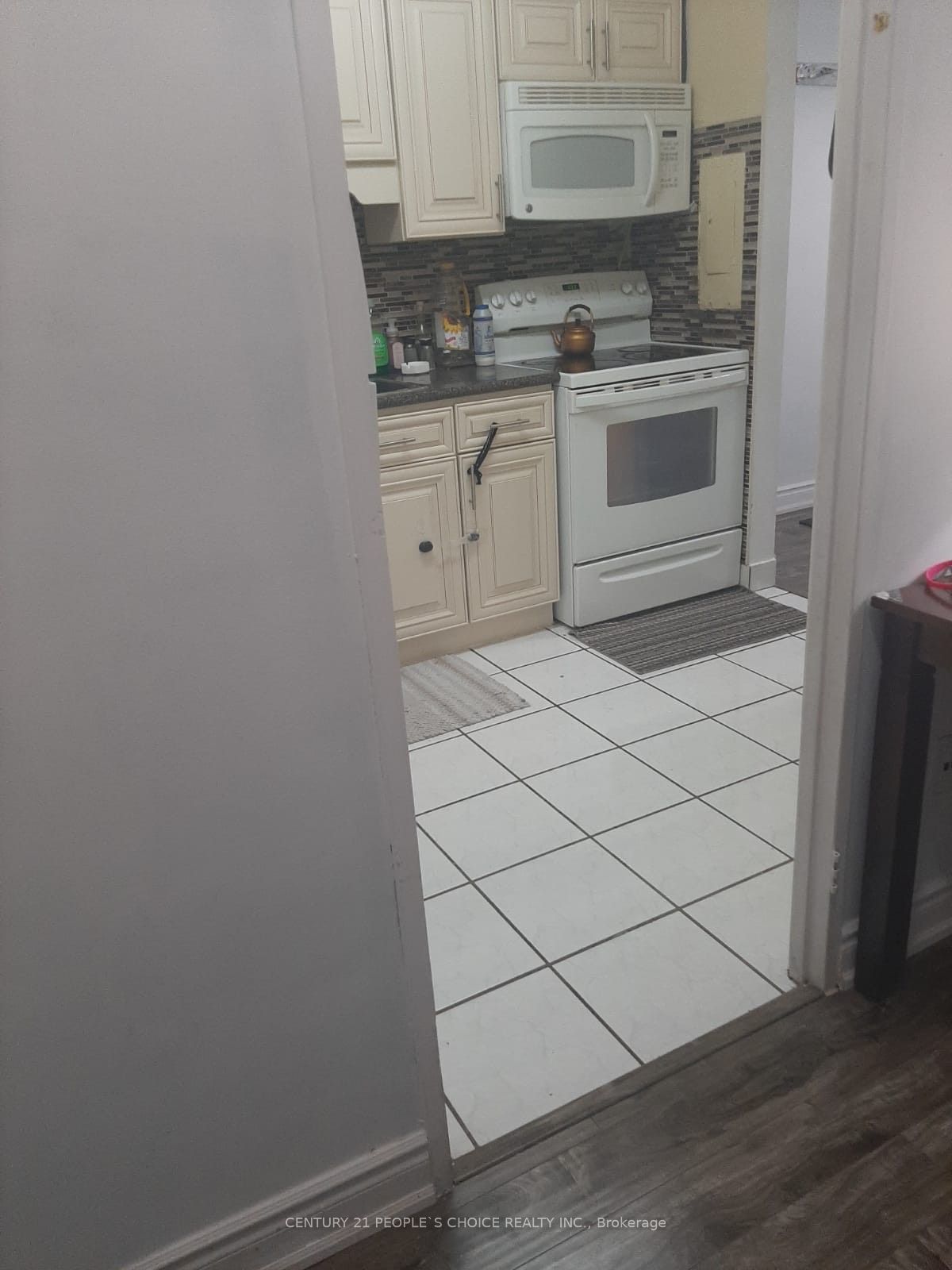 3390 Weston Road #902