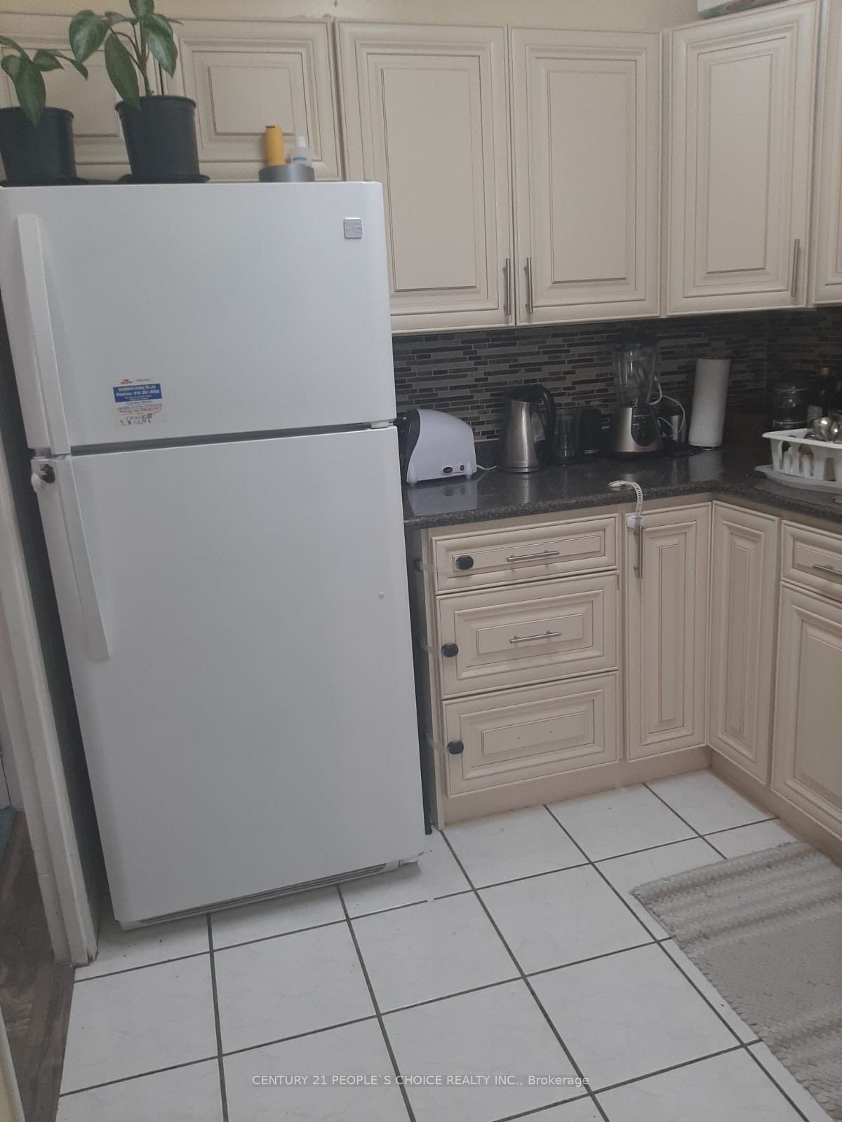 3390 Weston Road #902