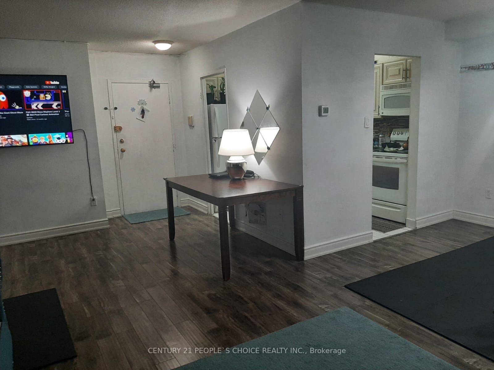 3390 Weston Road #902